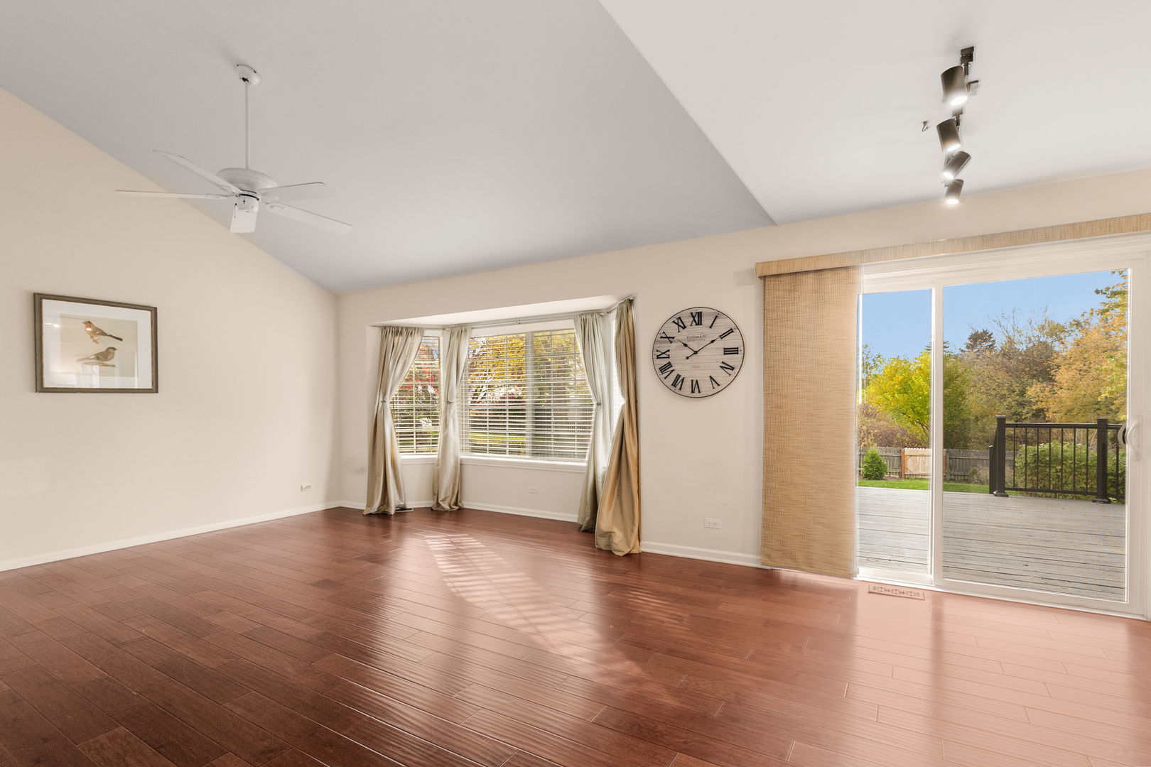 344 Rock Hall Circle, Grayslake, IL 60030