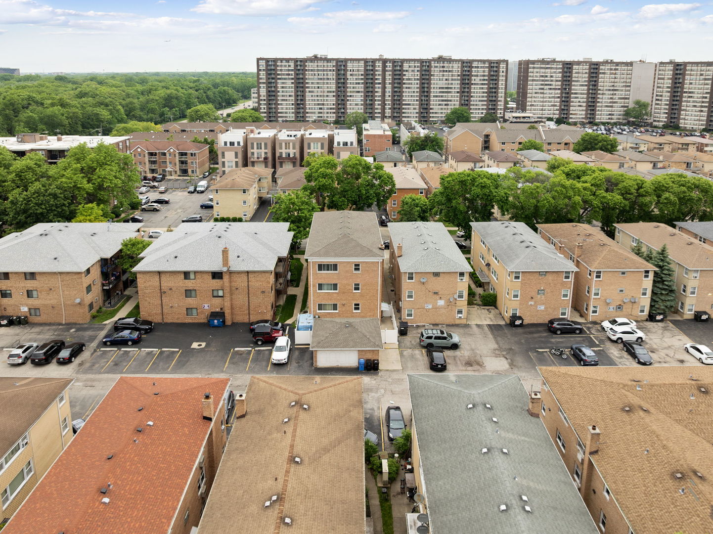 8729 W Summerdale Avenue, Chicago, IL 60656