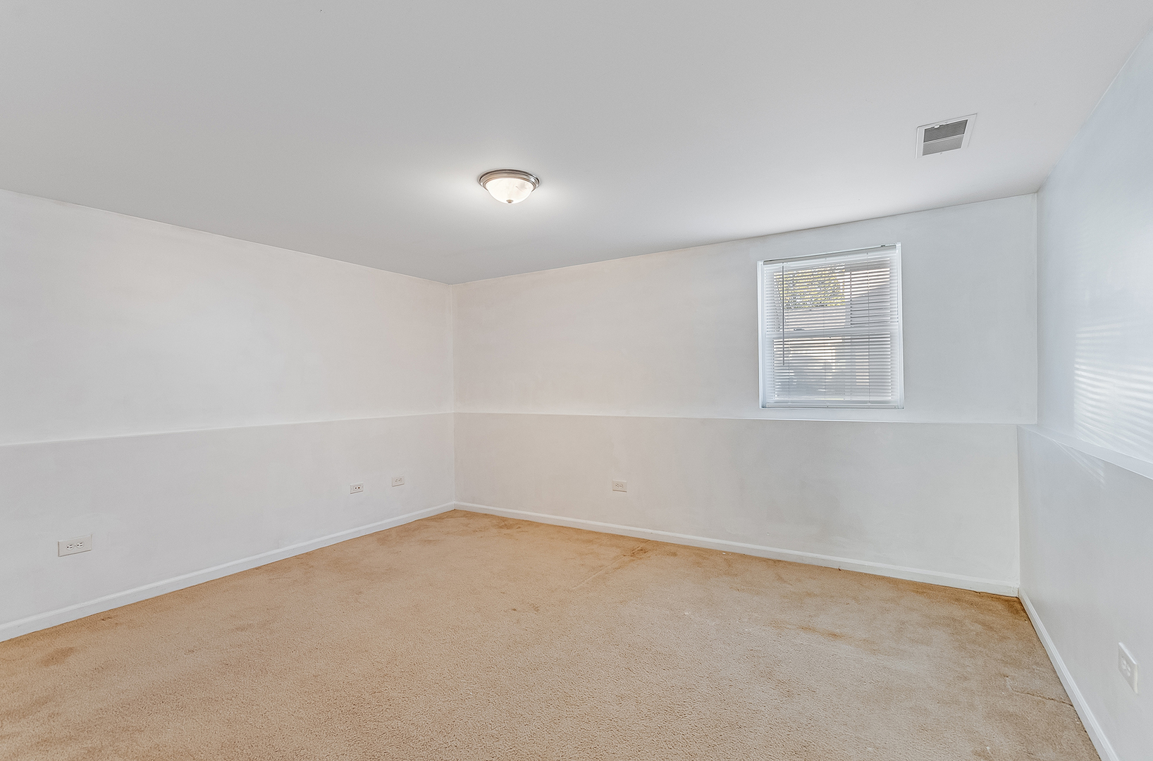 310 W Oak Street, Coal City, IL 60416