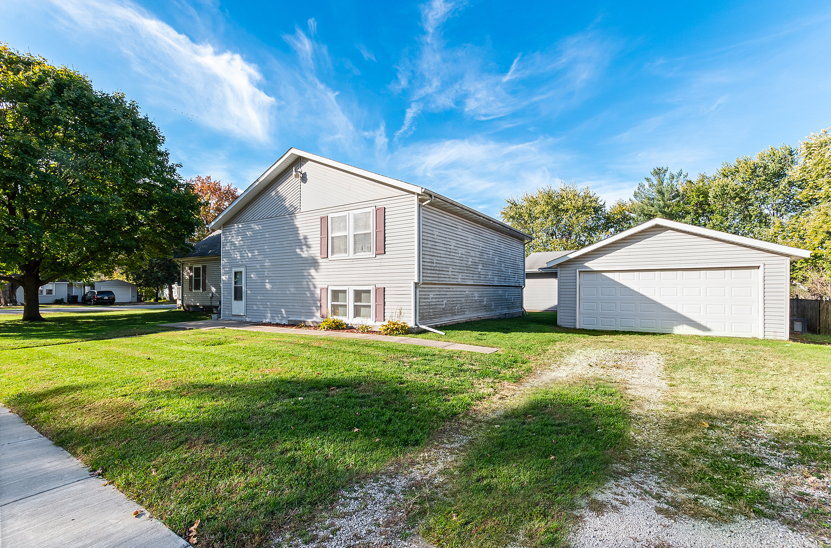 310 W Oak Street, Coal City, IL 60416