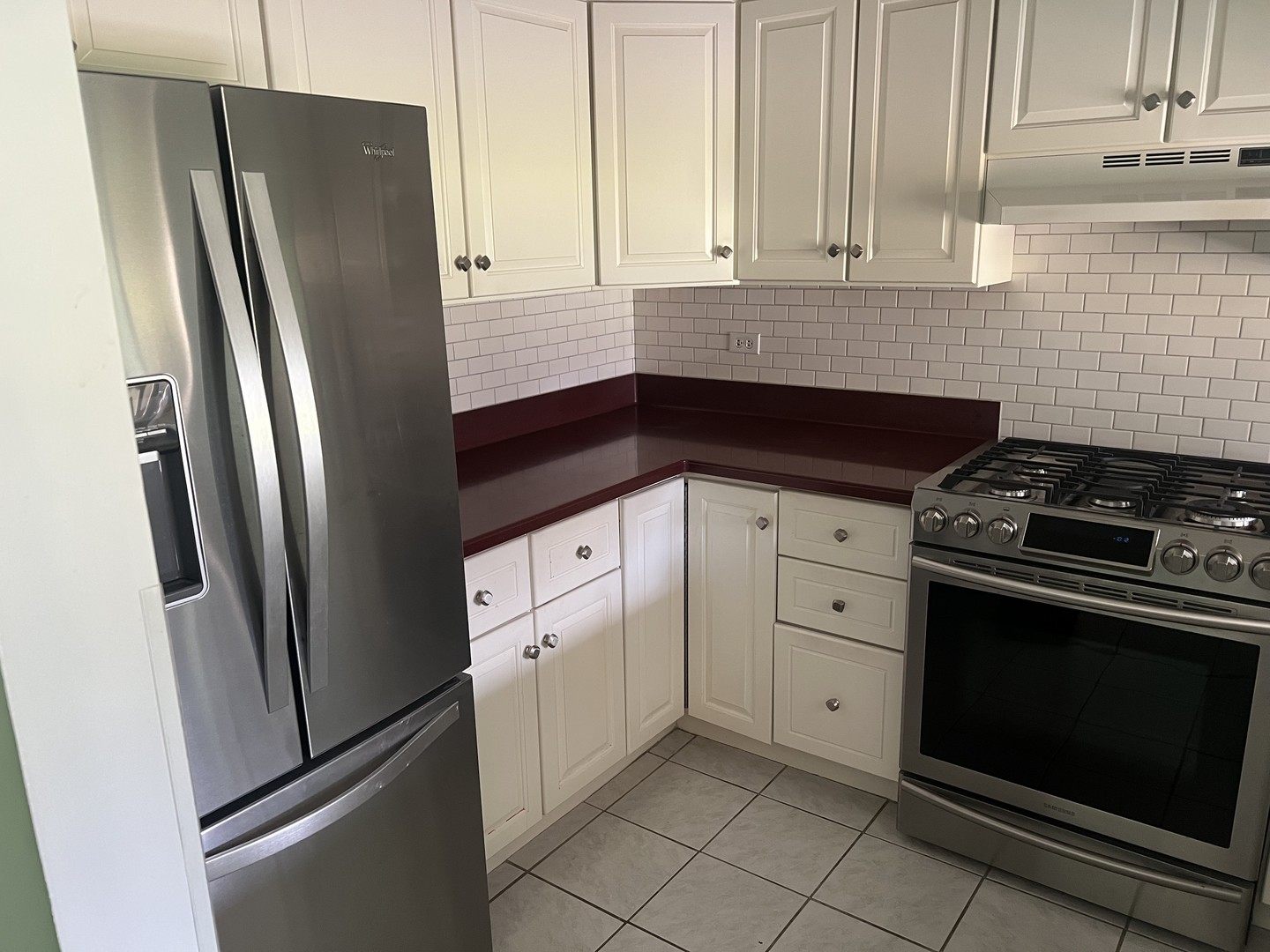 1038 Liskeard Court, Wheaton, IL 60189