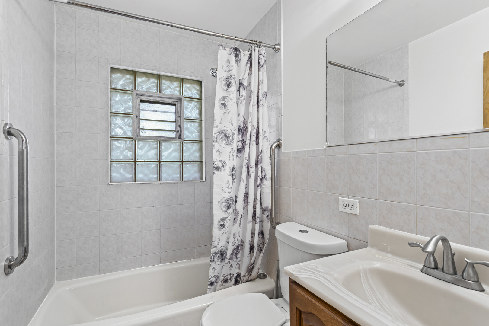 5519 Fairview Avenue, Downers Grove, IL 60516