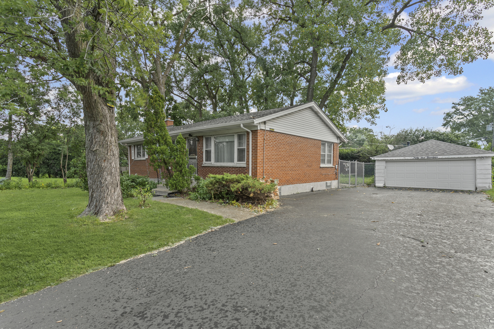 5519 Fairview Avenue, Downers Grove, IL 60516