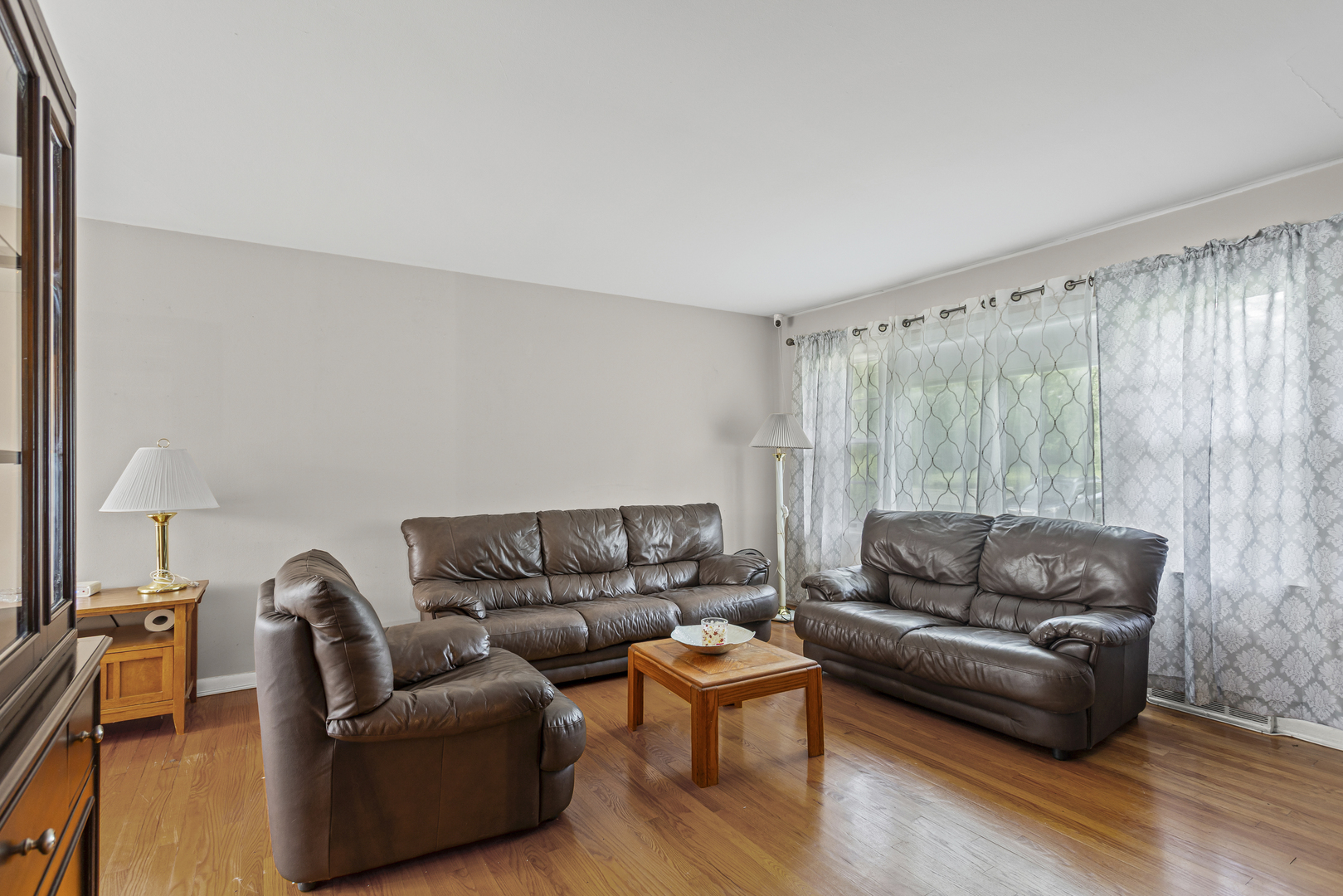 5519 Fairview Avenue, Downers Grove, IL 60516