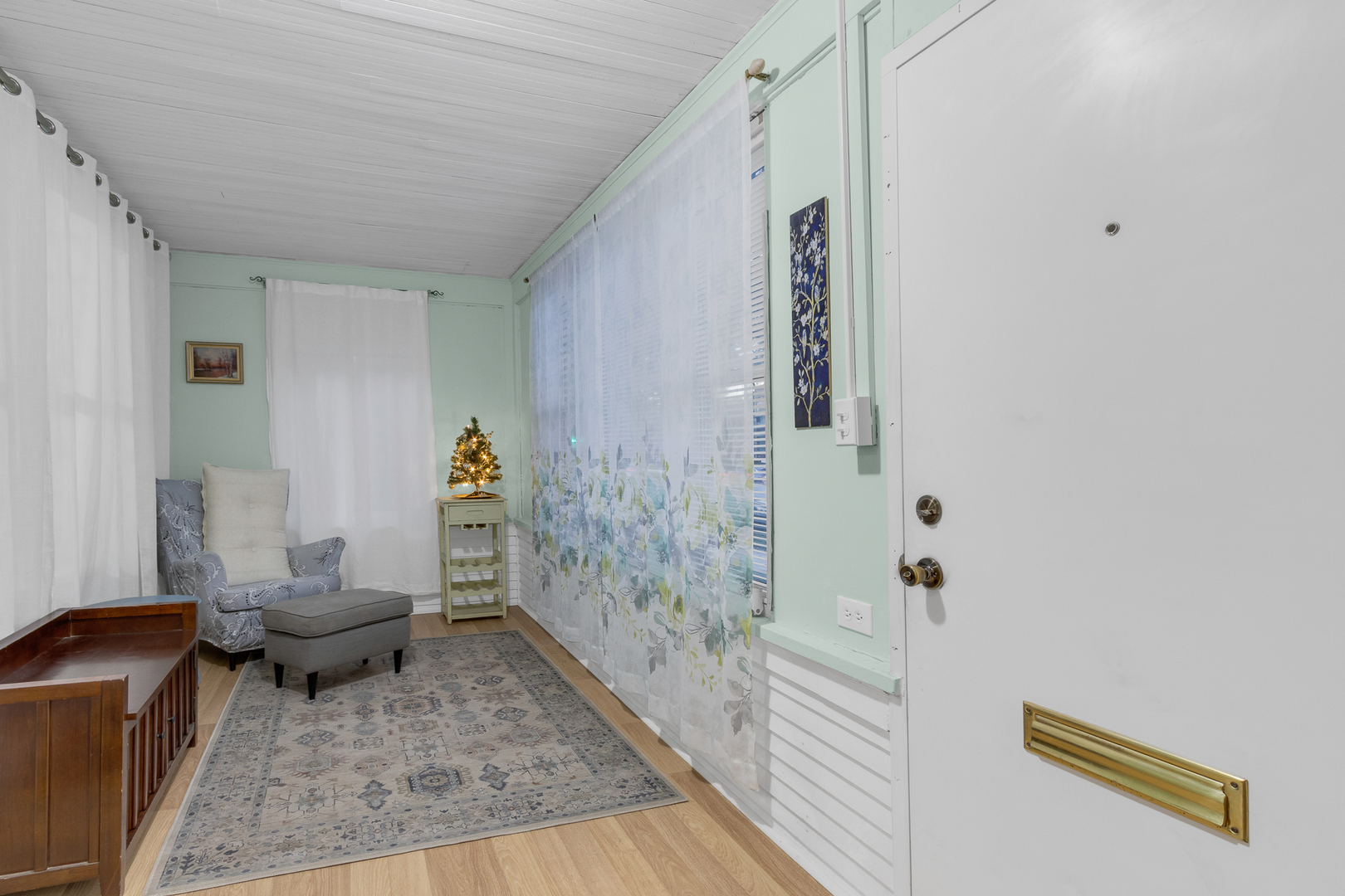 3027 Oak Park Avenue, Berwyn, IL 60402