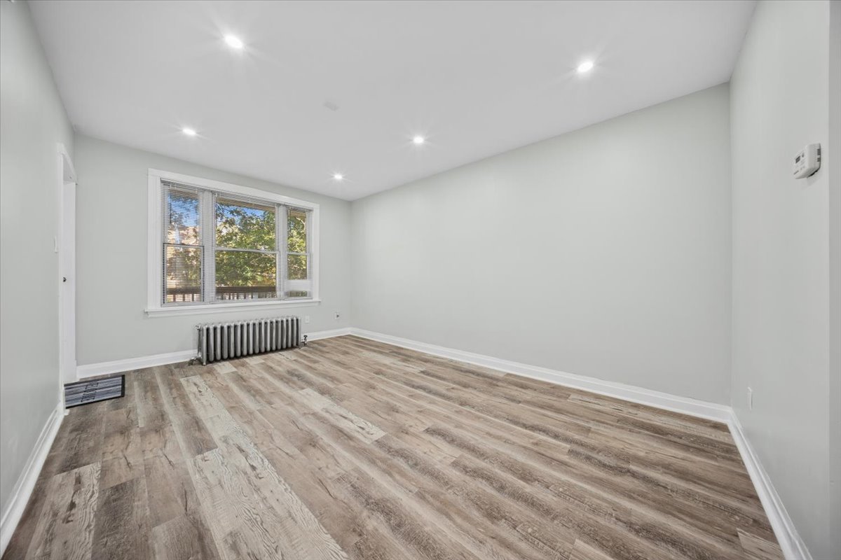 5049 W 29th Place #1st, Cicero, IL 60804