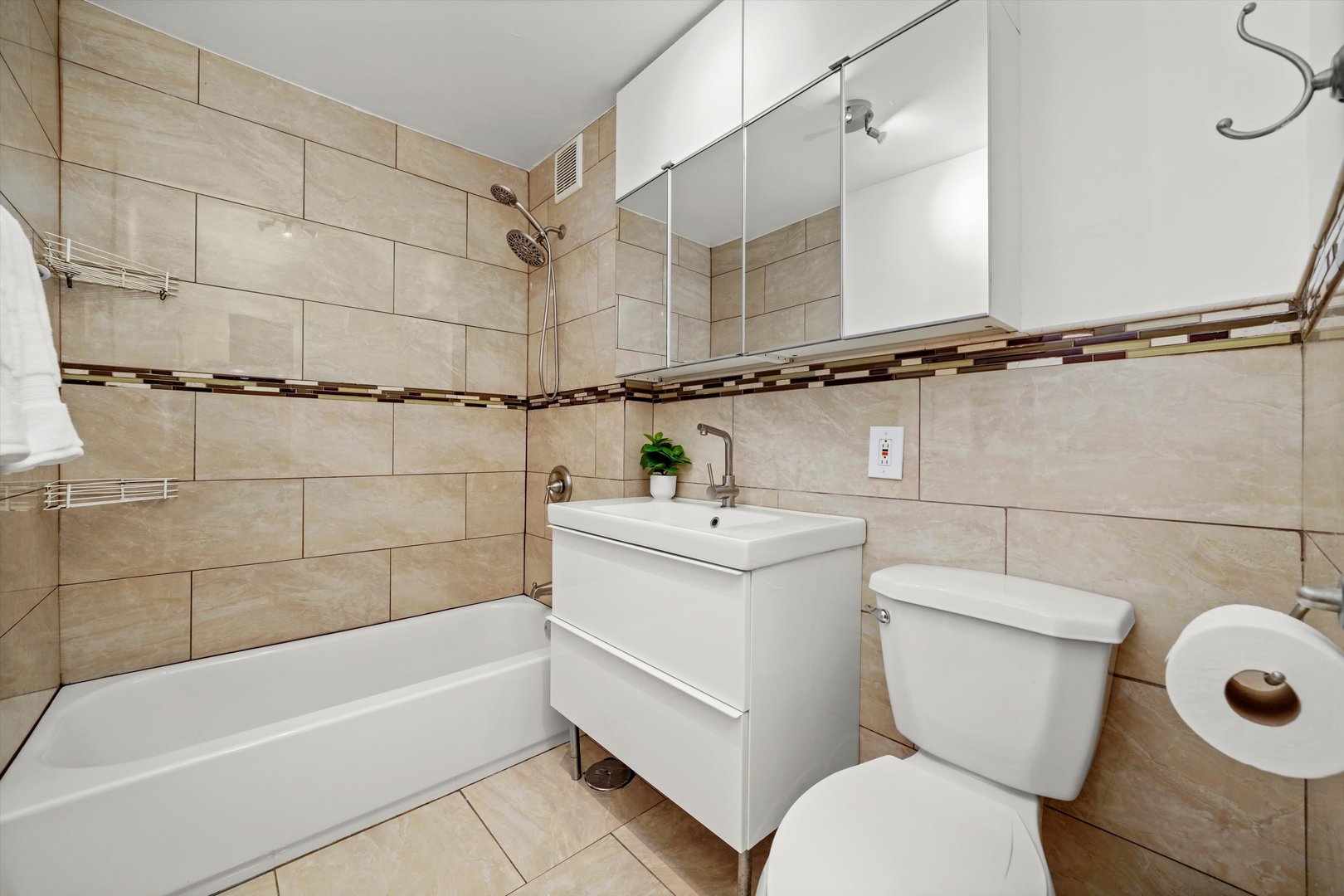 760 Dempster Street #110, Mount Prospect, IL 60056