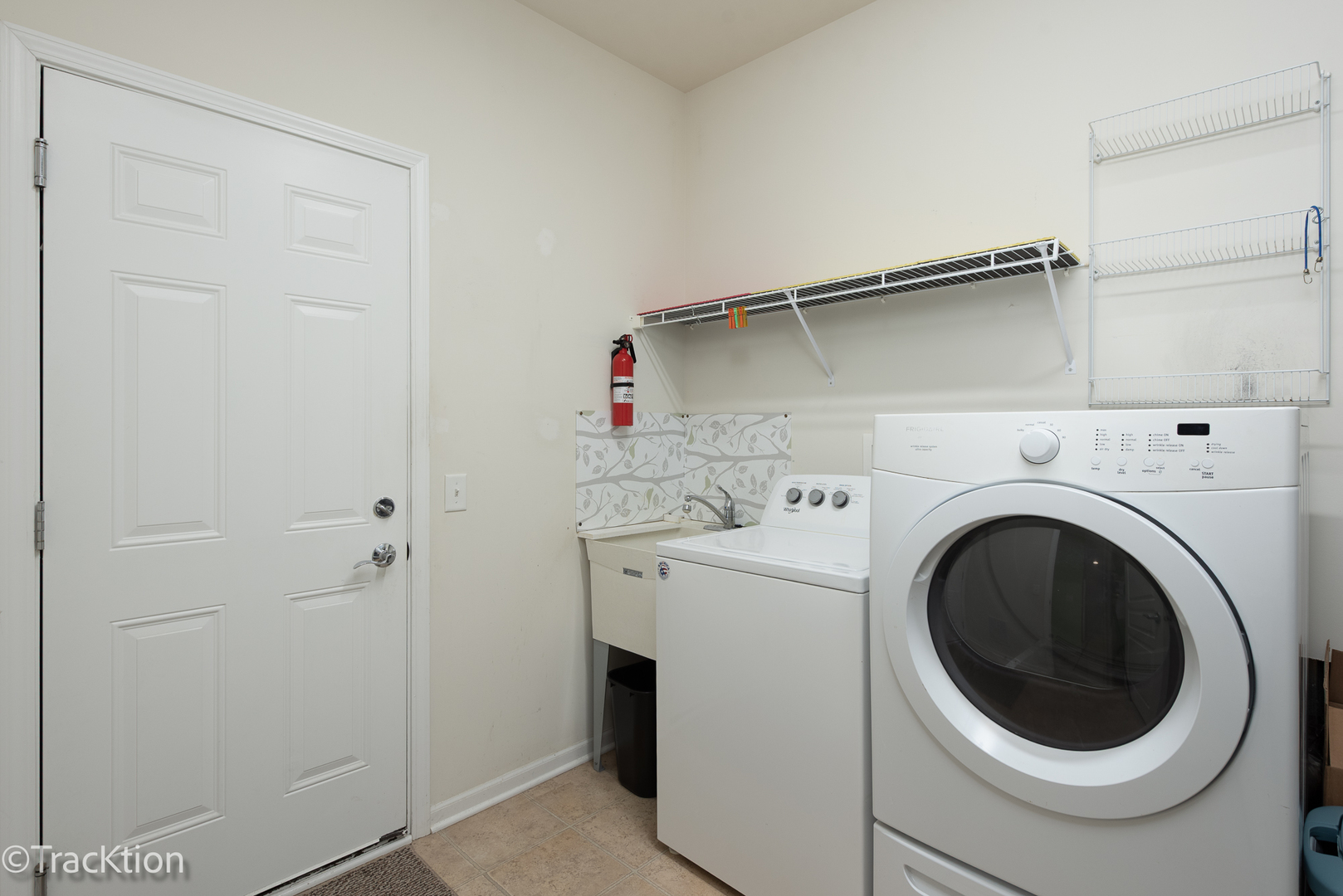 704 Flag Drive, Shorewood, IL 60404