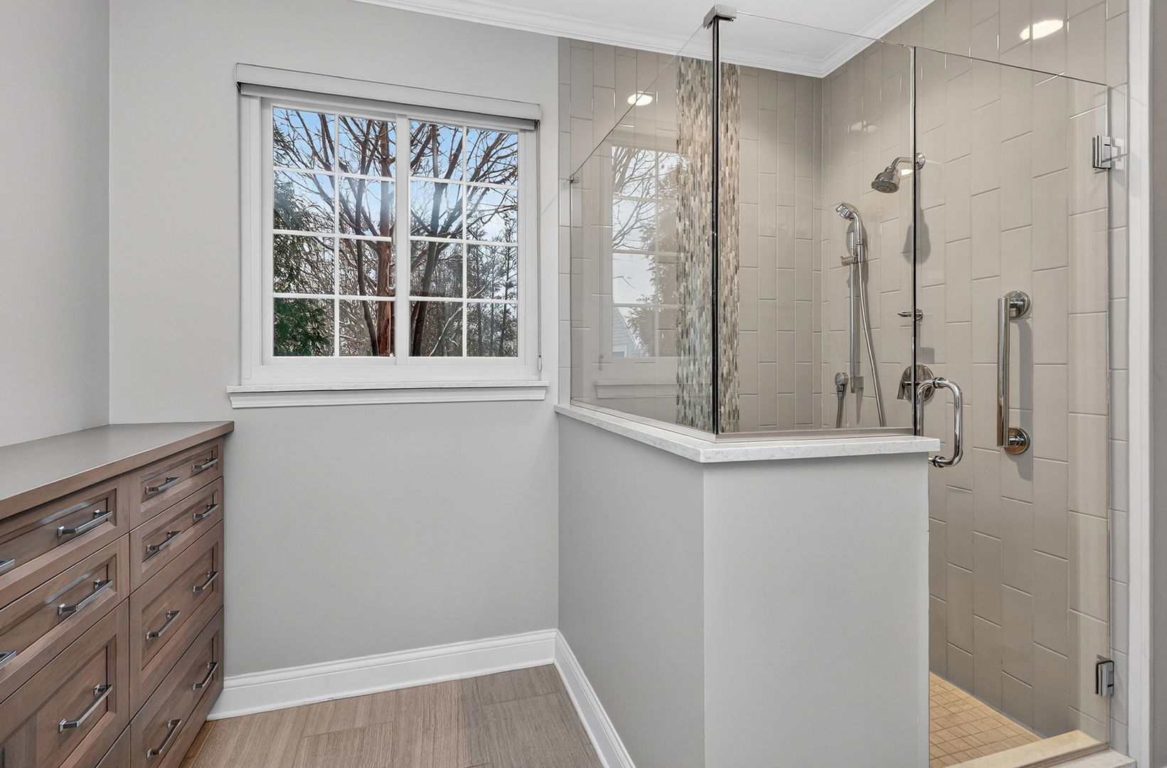 1628 Luther Avenue, Oakbrook Terrace, IL 60181