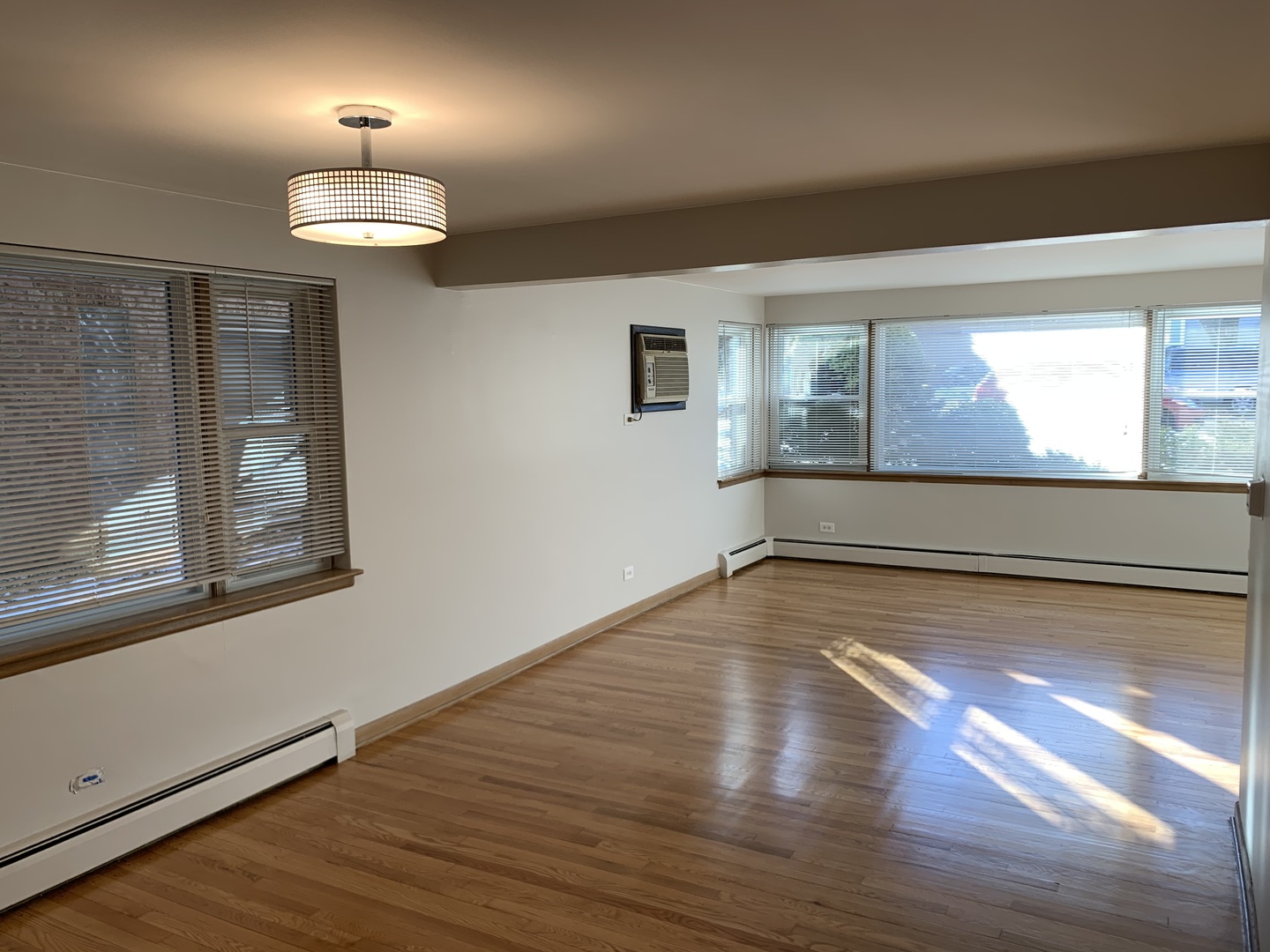 5415 N Monitor Avenue #G, Chicago, IL 60630