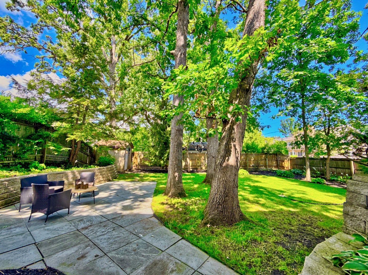 186 W Scranton Avenue, Lake Bluff, IL 60044