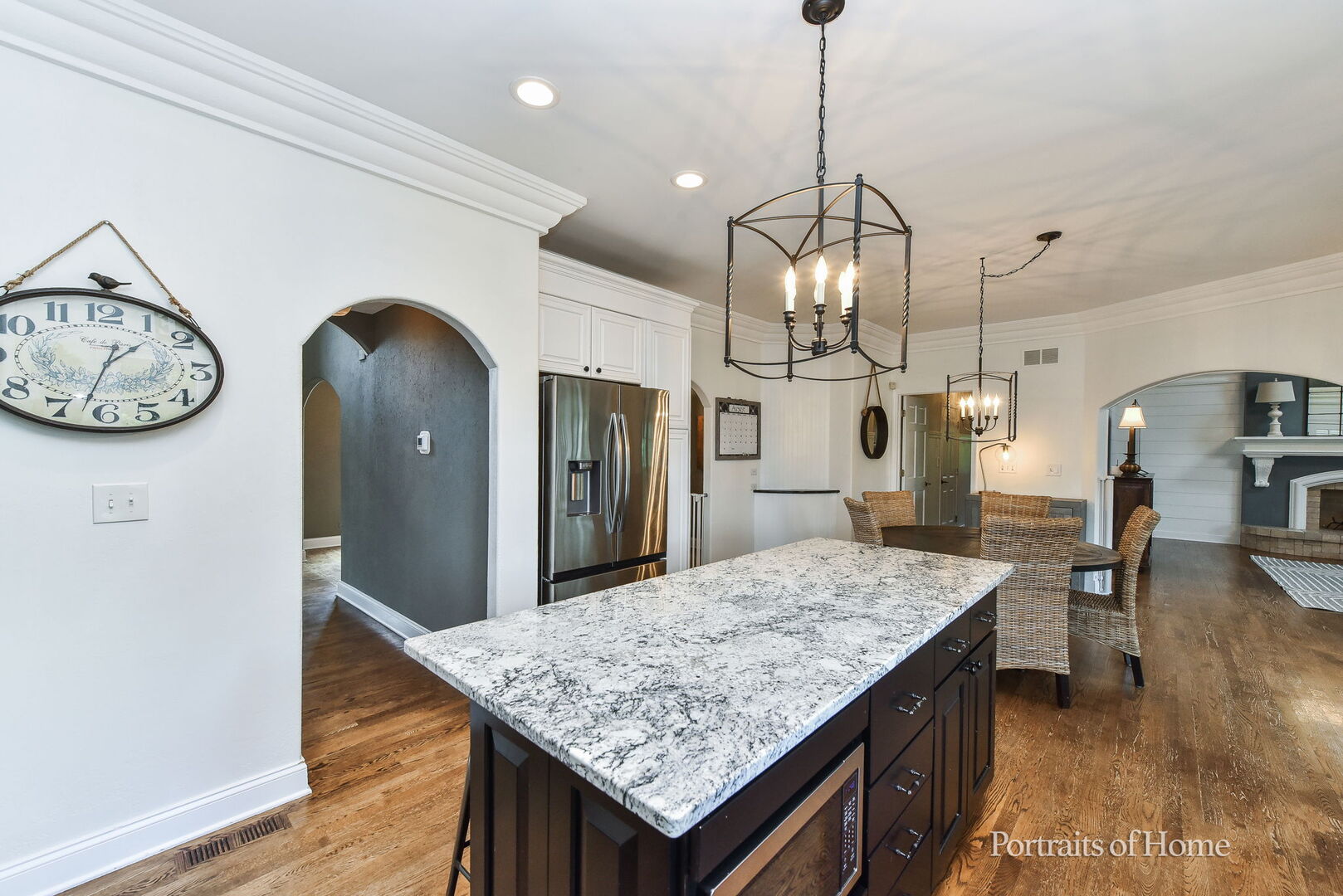 4007 Heron Court, Naperville, IL 60564