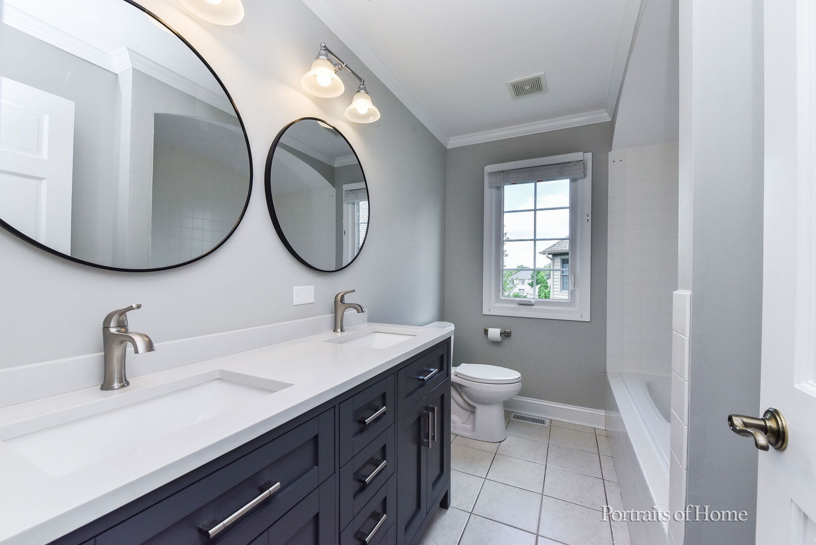 4007 Heron Court, Naperville, IL 60564