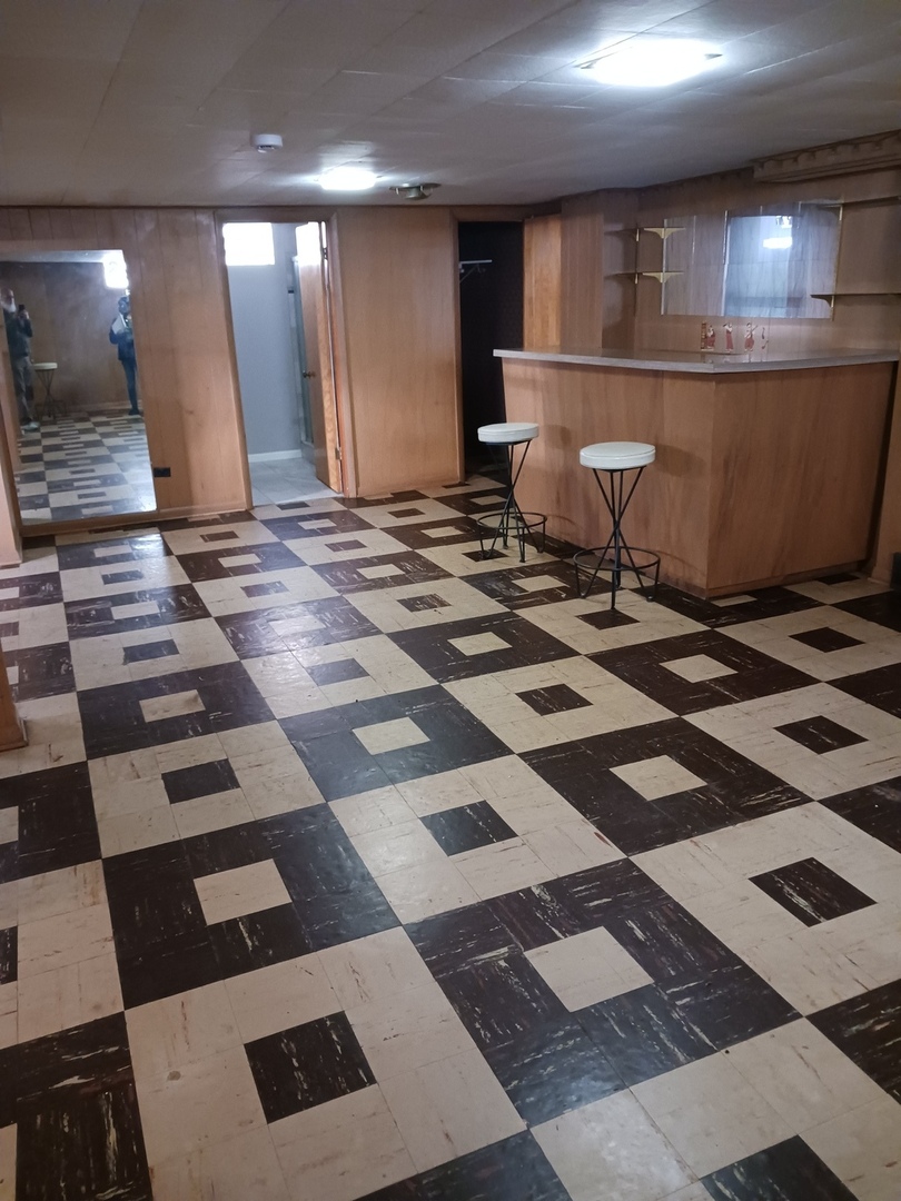 Westchester, IL 60154