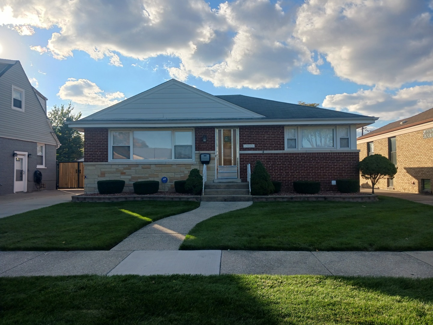 Westchester,  IL 60154