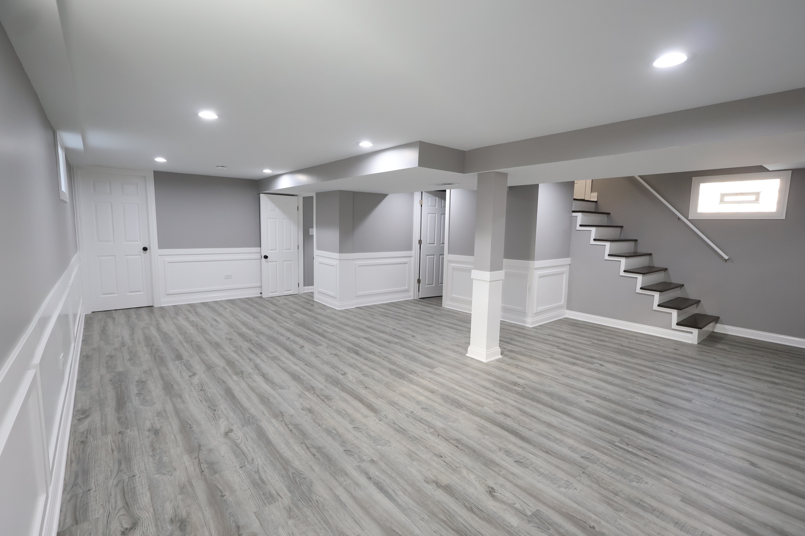 12526 HONORE Street, Calumet Park, IL 60827