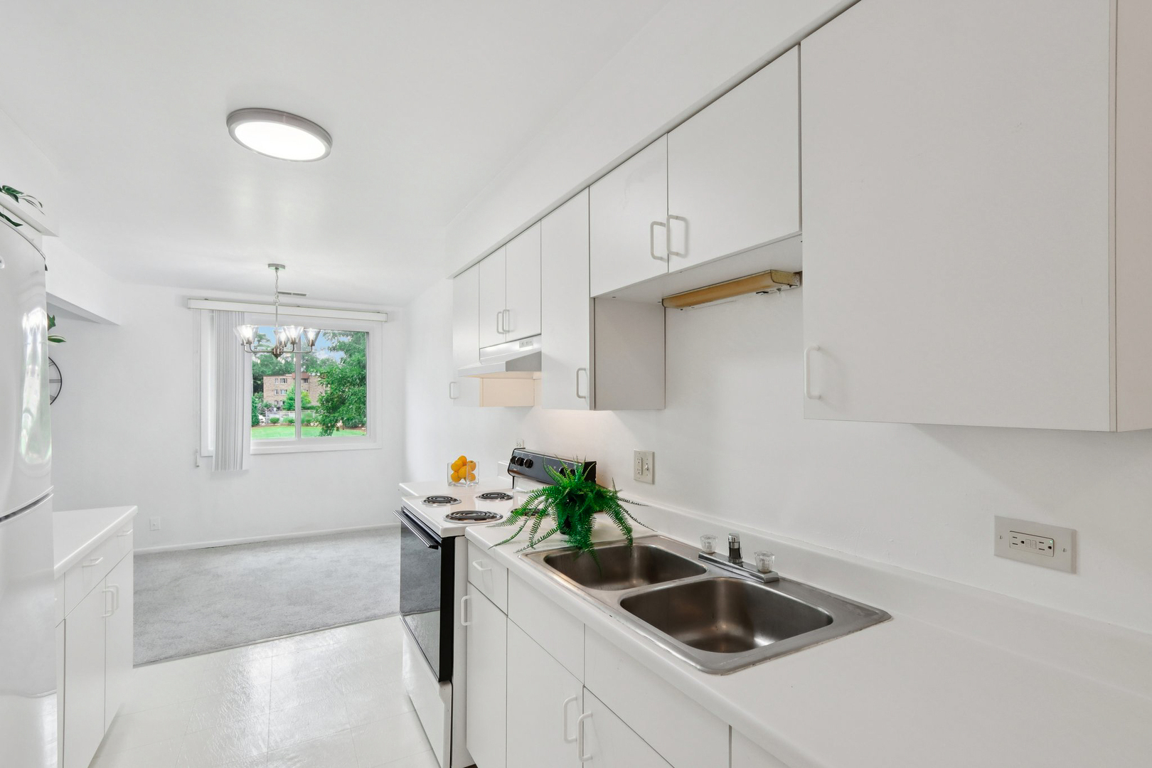 2650 Brookwood Way Drive #201B, Rolling Meadows, IL 60008