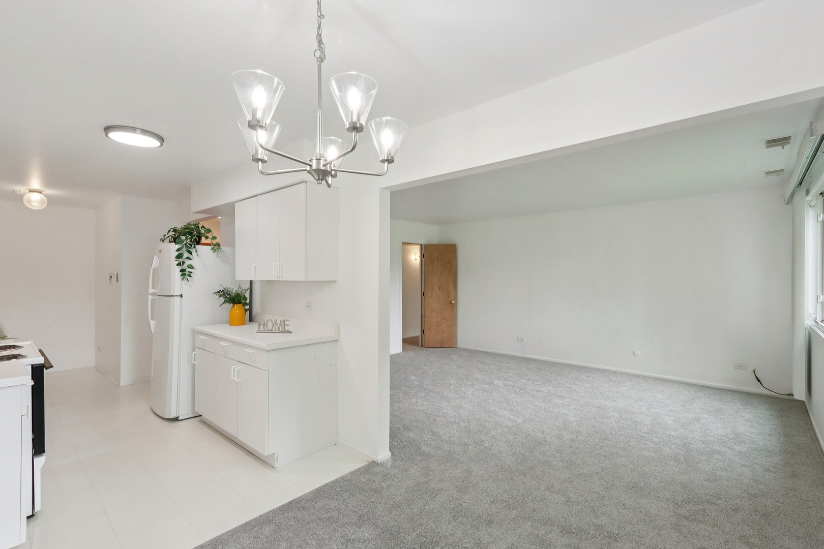 2650 Brookwood Way Drive #201B, Rolling Meadows, IL 60008