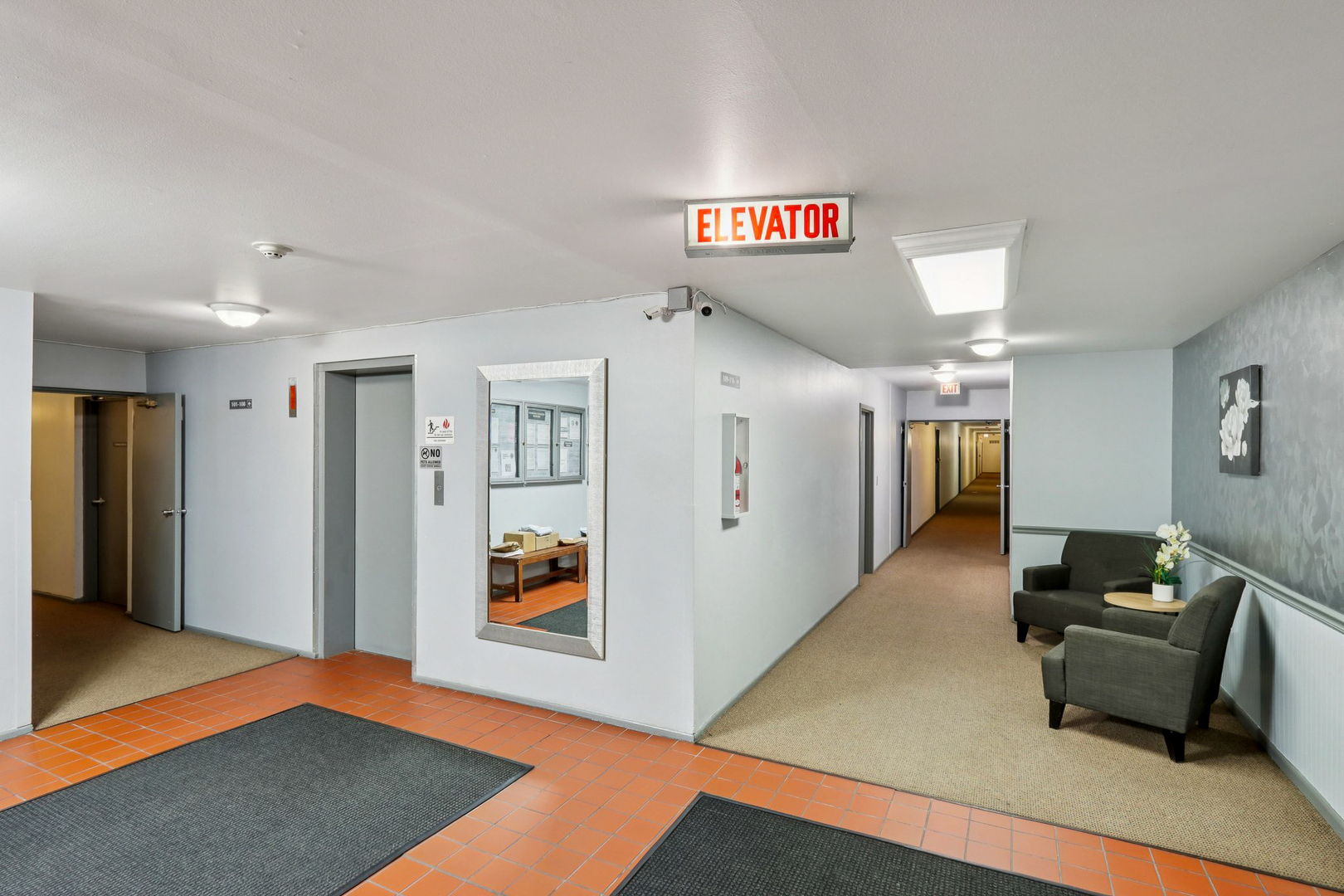 2650 Brookwood Way Drive #201B, Rolling Meadows, IL 60008