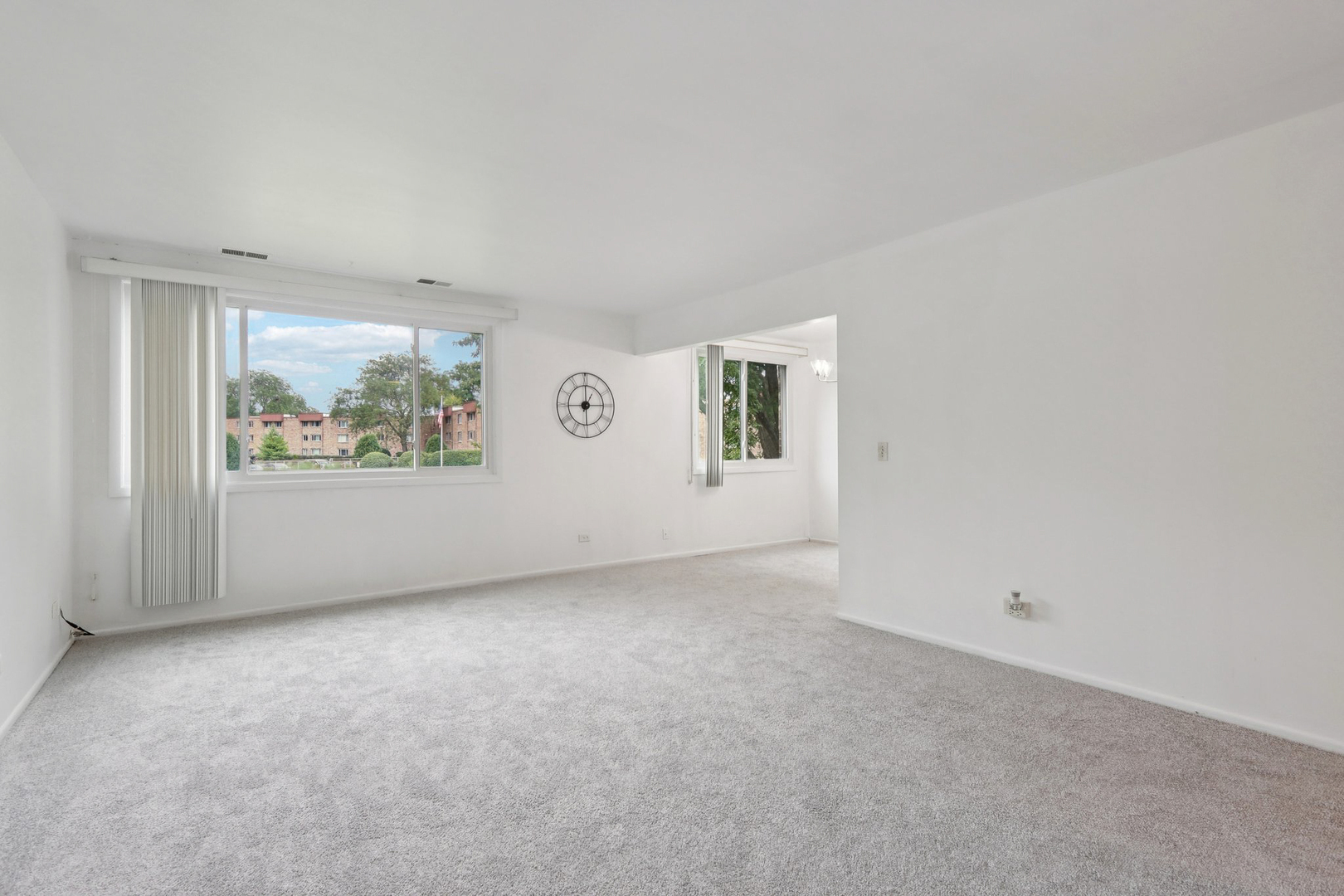 2650 Brookwood Way Drive #201B, Rolling Meadows, IL 60008