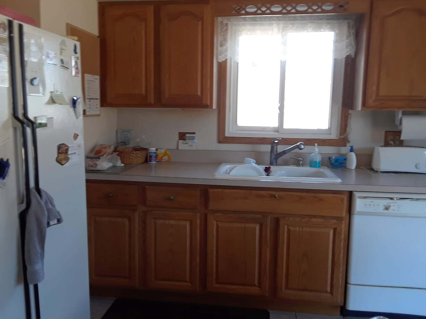 921 S Iowa Avenue, Addison, IL 60101