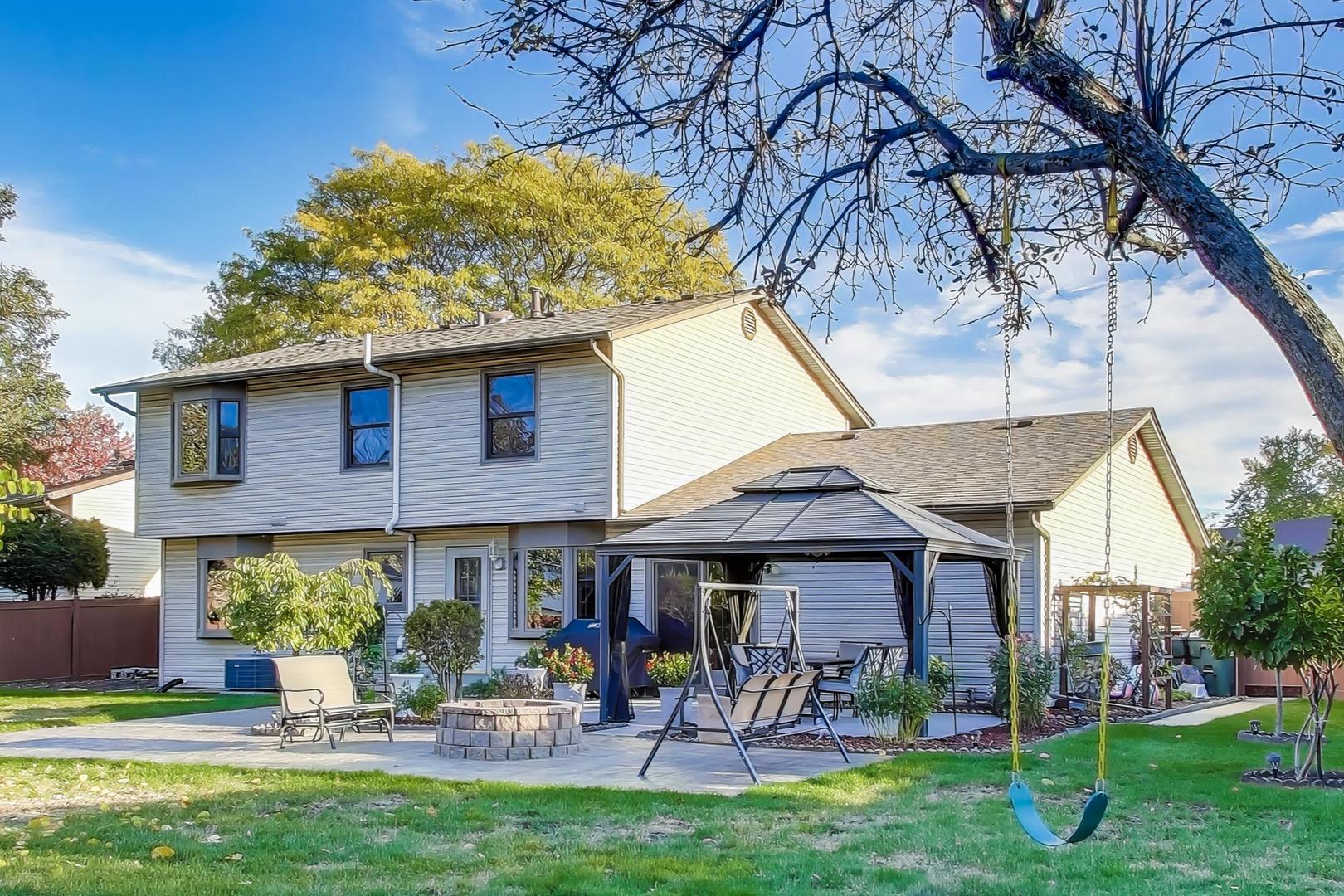 932 Kentucky Lane, Elk Grove Village, IL 60007