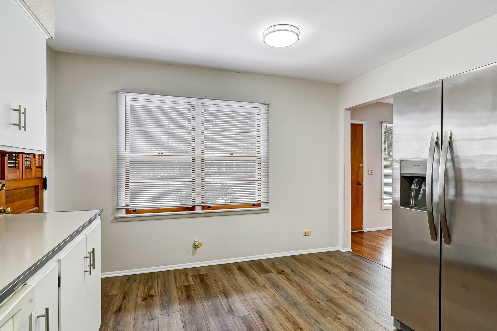 Clarendon Hills, IL 60514