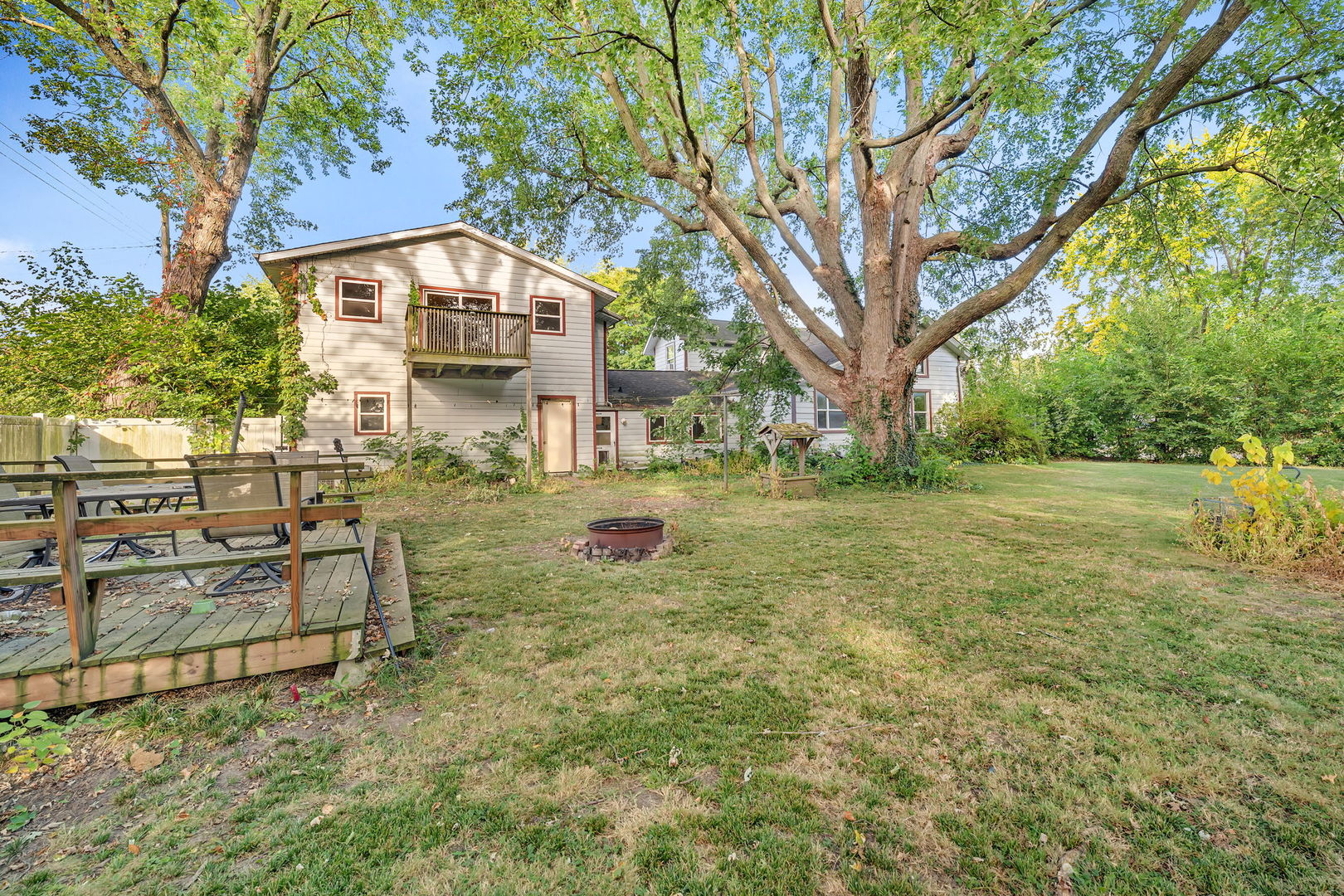 1636 N 4012th Road, Earlville, IL 60518