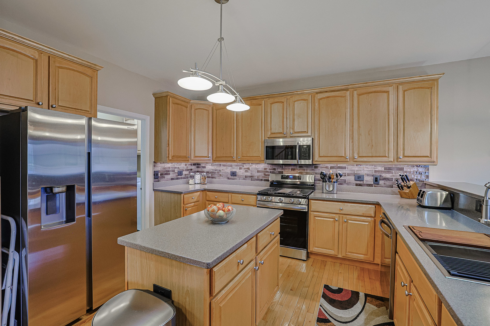 1242 Prairie View Parkway, Cary, IL 60013