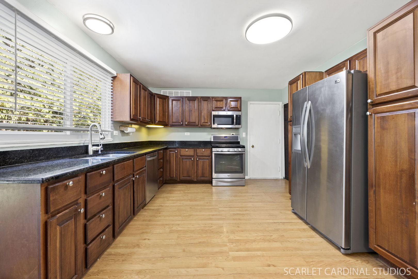 3S340 Blackthorn Lane, Warrenville, IL 60555