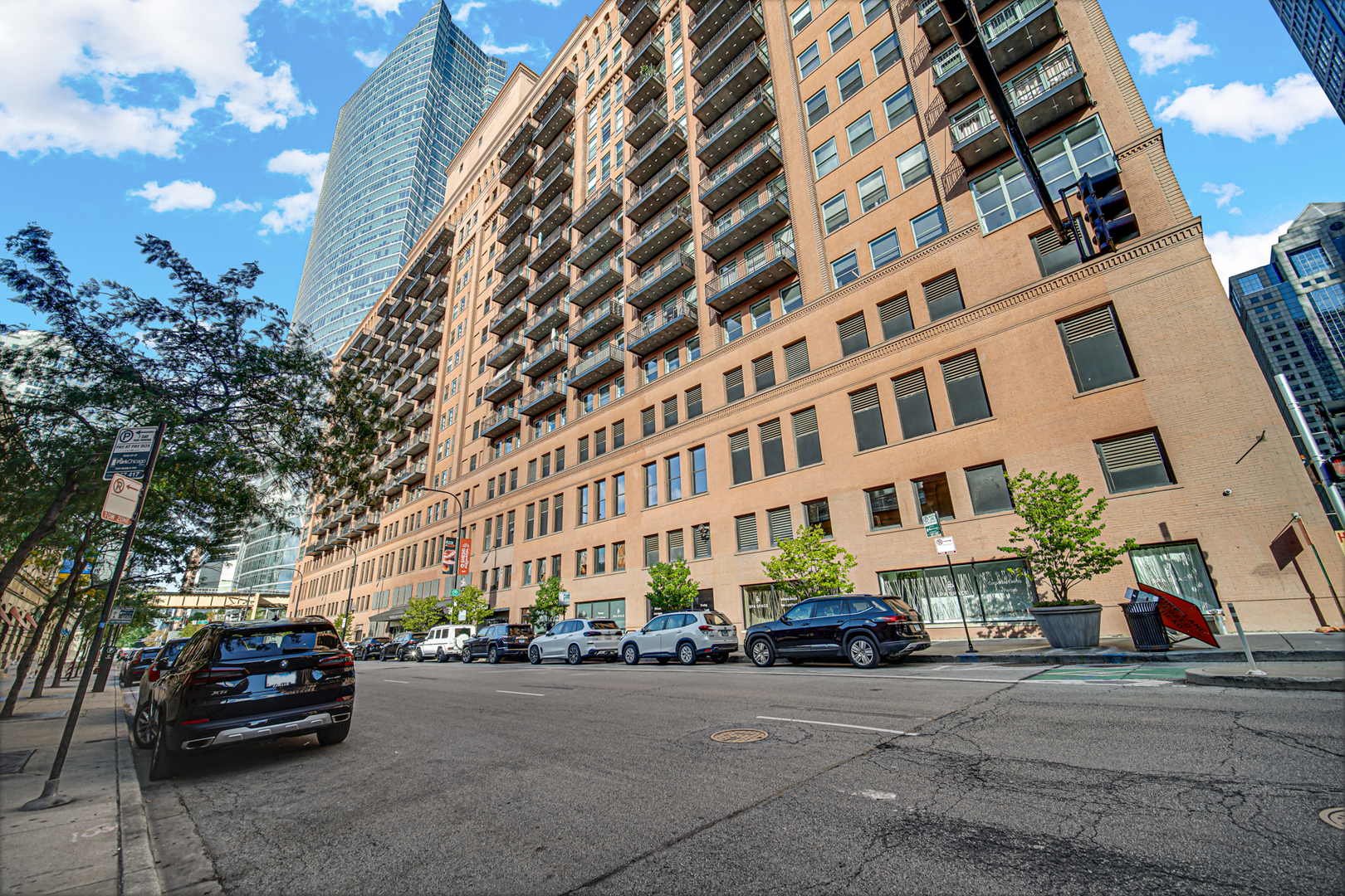 165 N Canal Street #514, Chicago, IL 60606