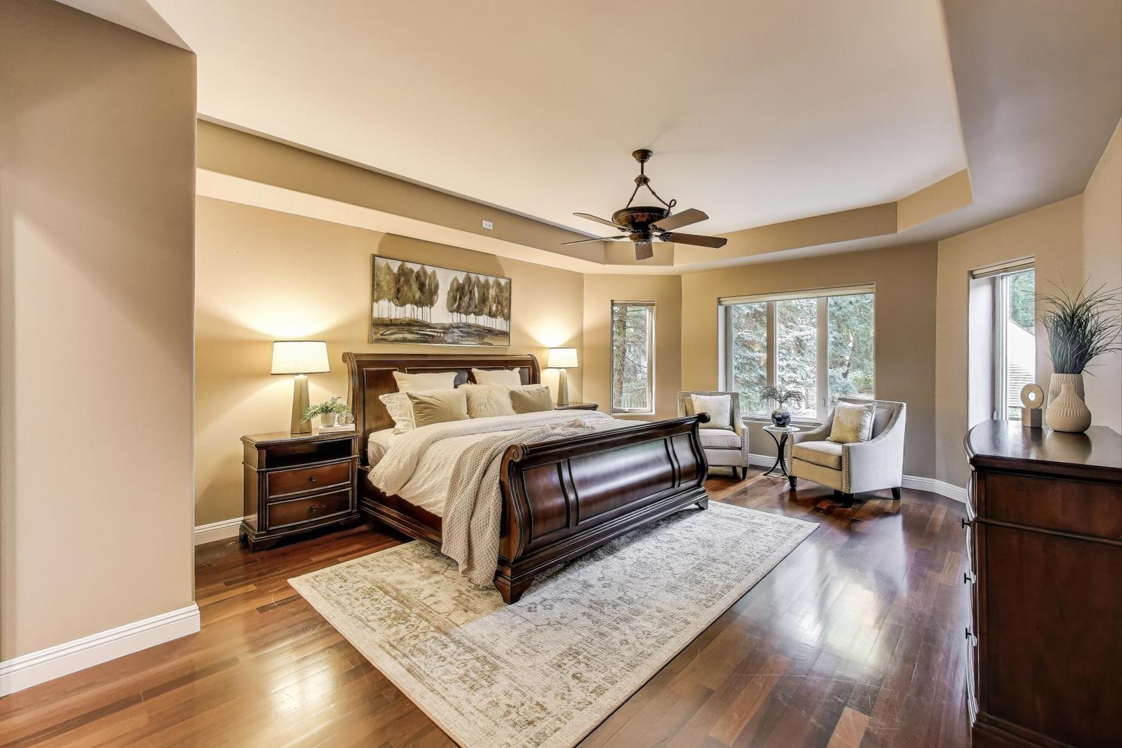 650 W Echo Lane, Palatine, IL 60067