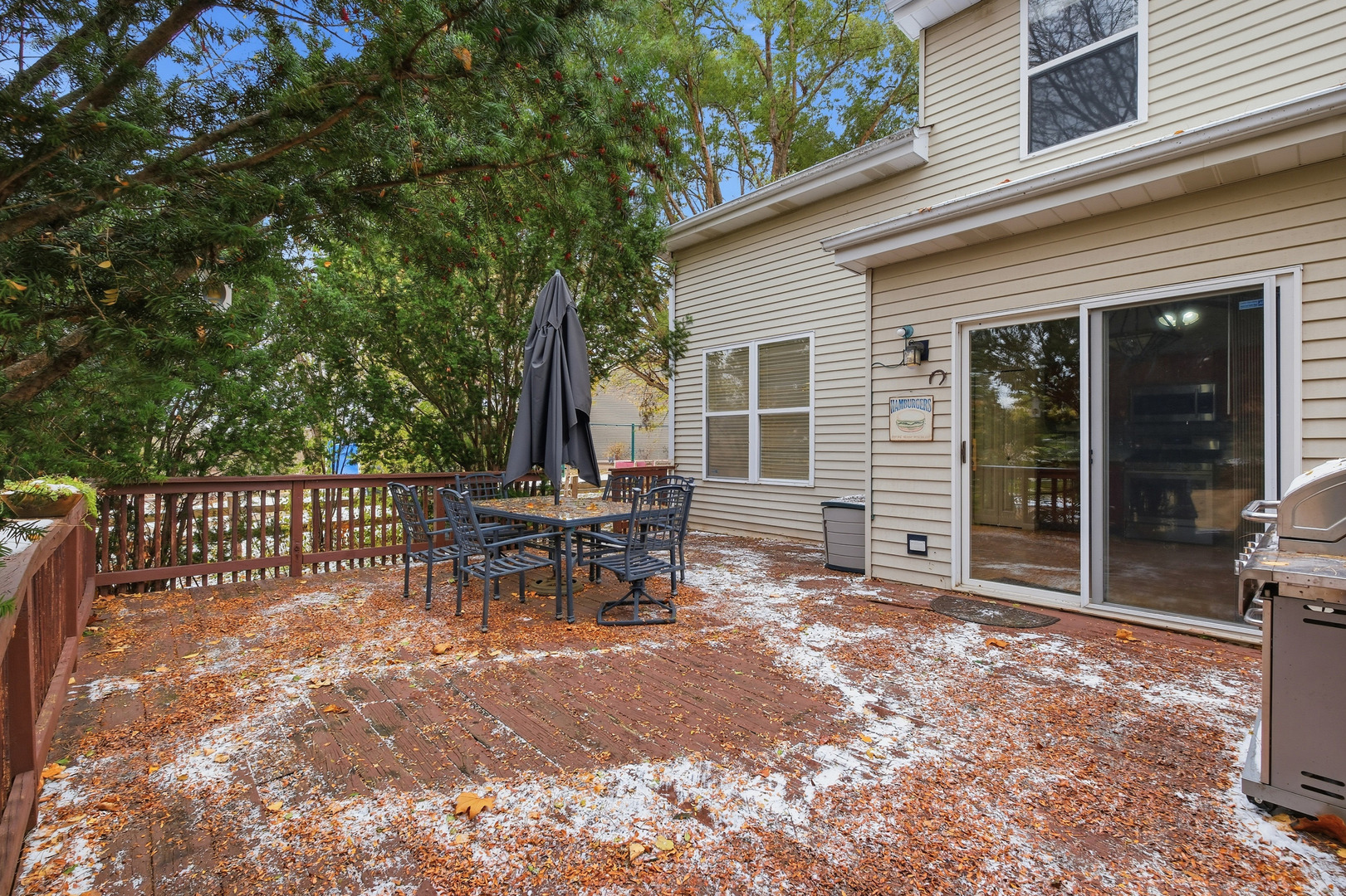 684 N Autumn Circle, Lindenhurst, IL 60046