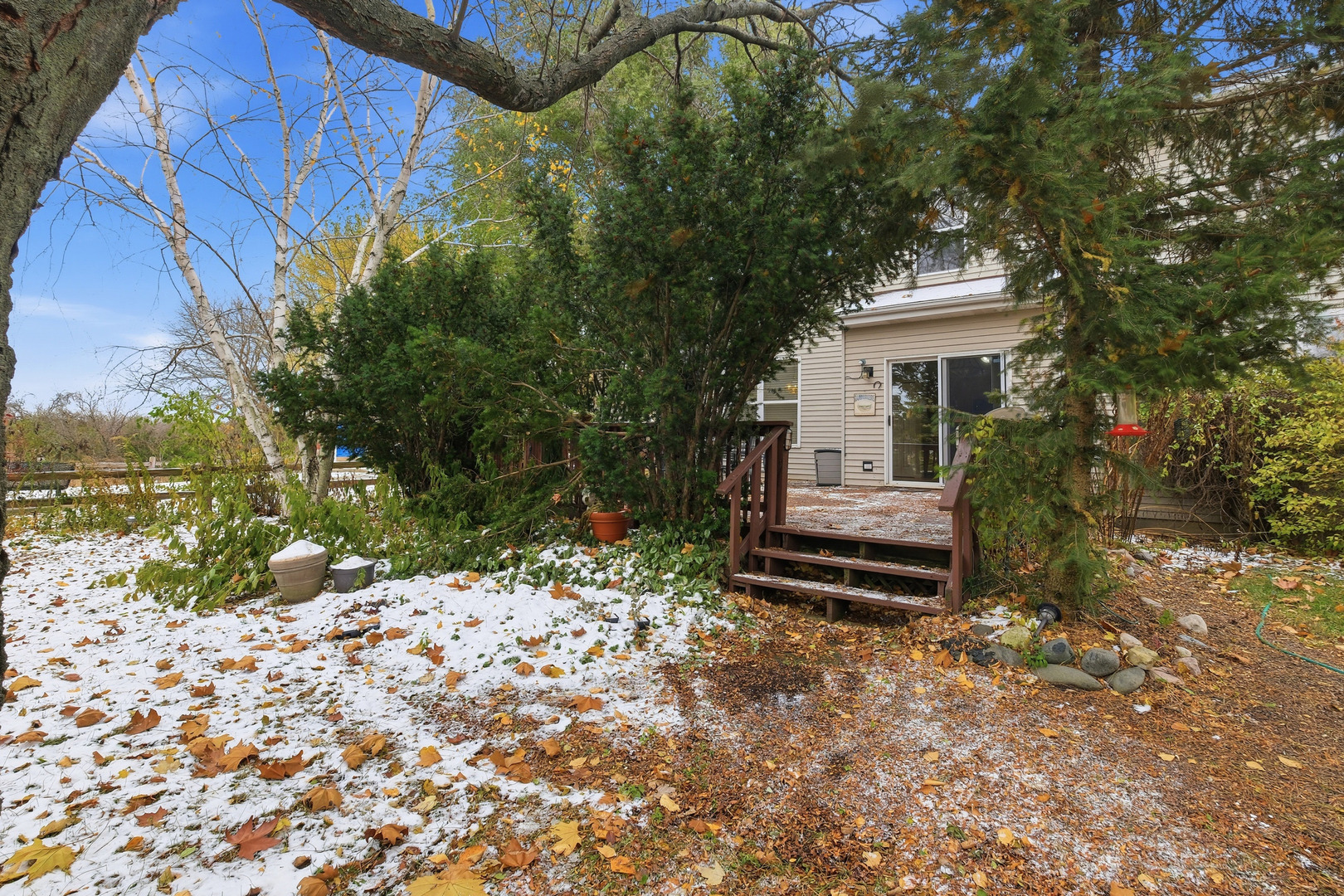 684 N Autumn Circle, Lindenhurst, IL 60046