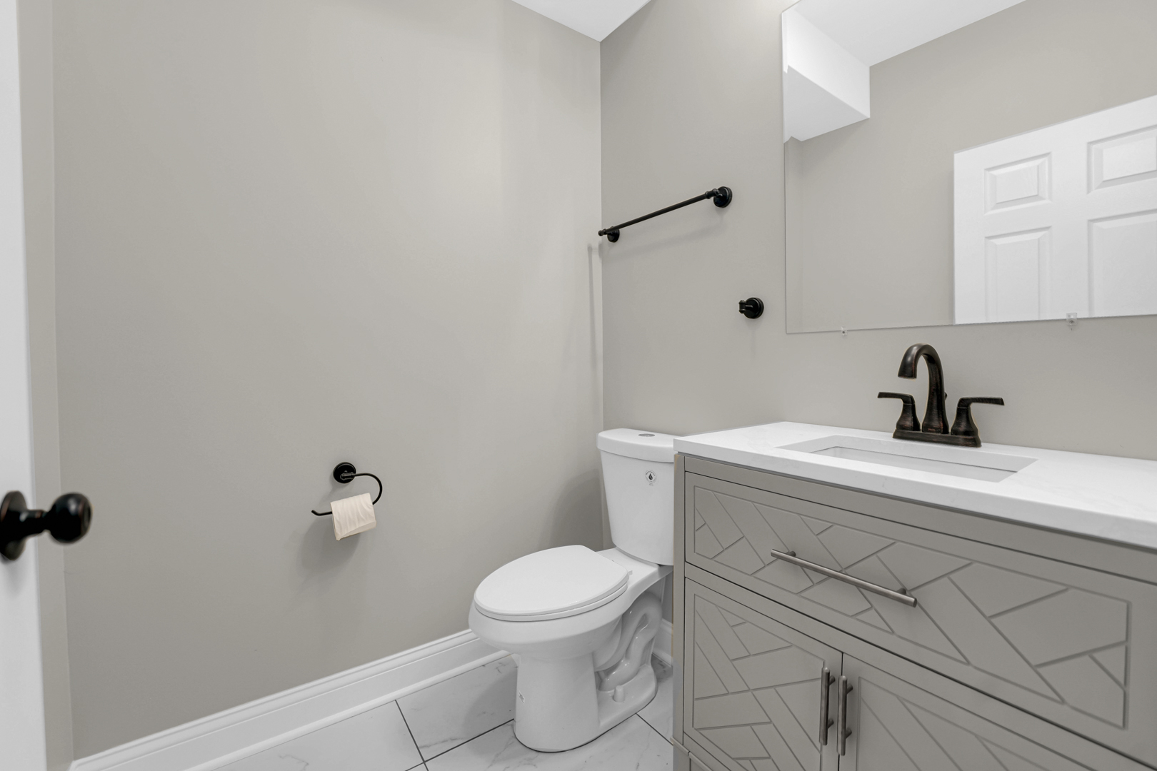 131 N 21st Avenue, Melrose Park, IL 60160