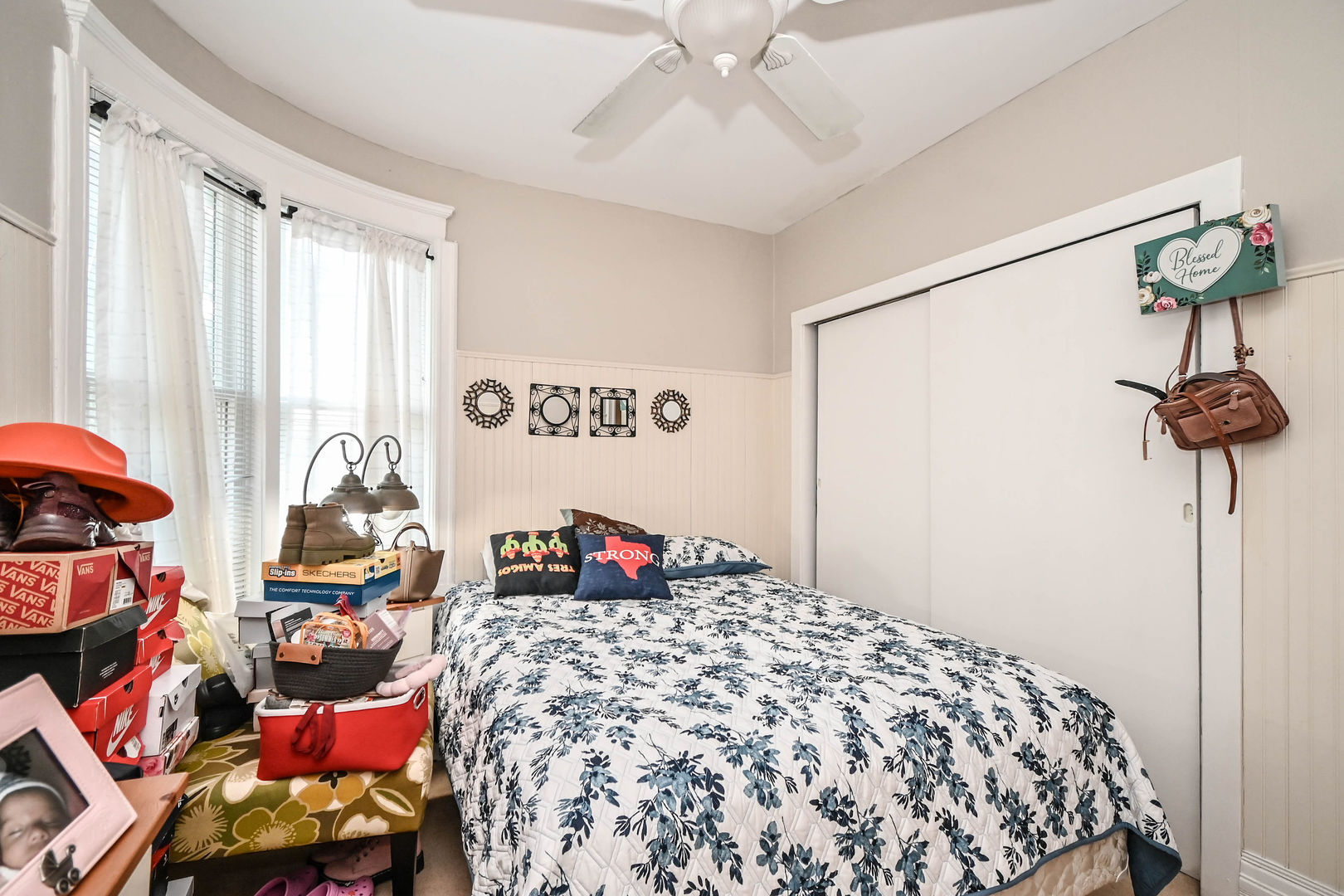 2350 N Lewis Avenue, Waukegan, IL 60087