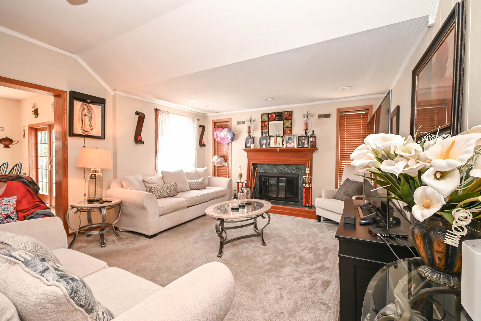 2350 N Lewis Avenue, Waukegan, IL 60087