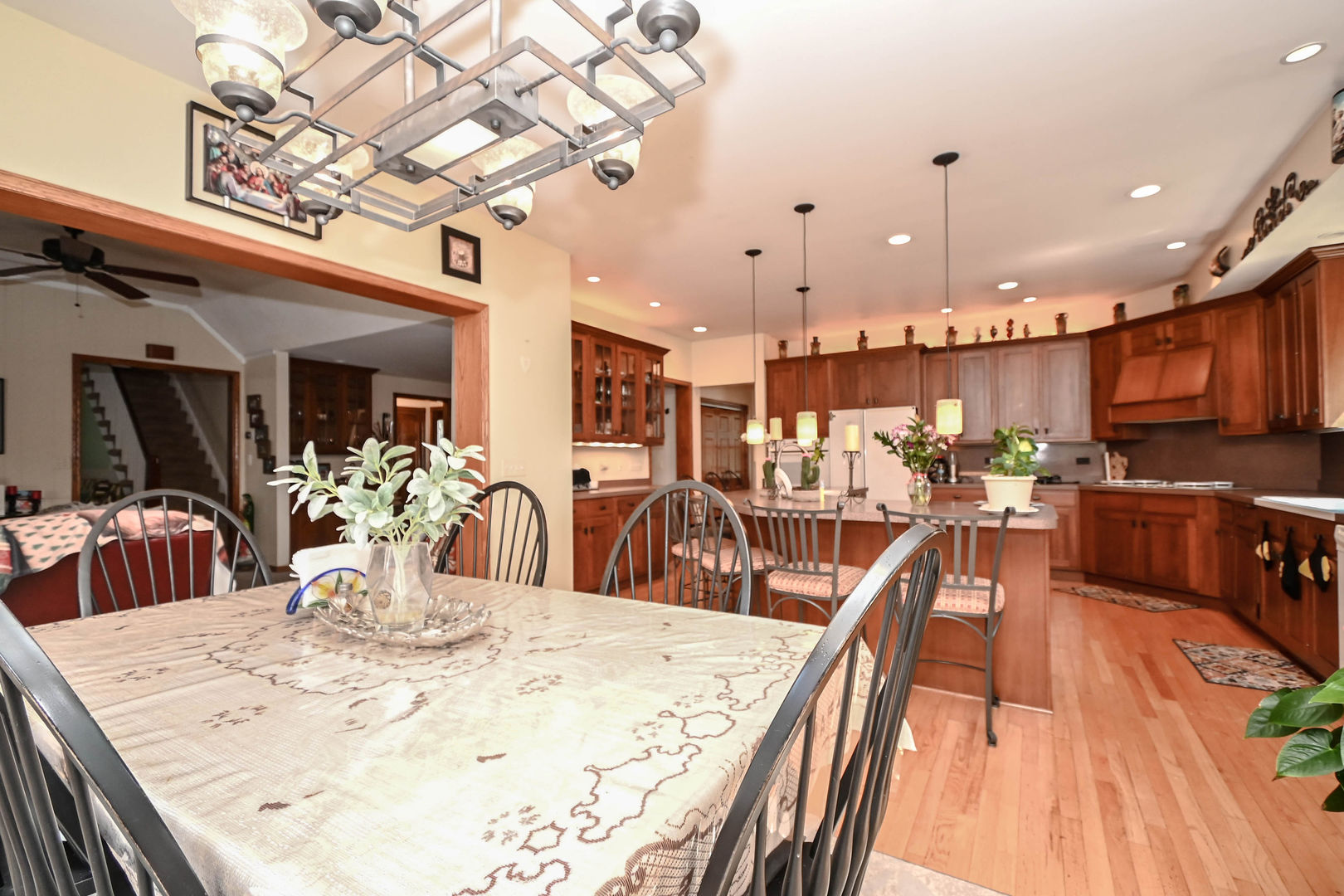 2350 N Lewis Avenue, Waukegan, IL 60087