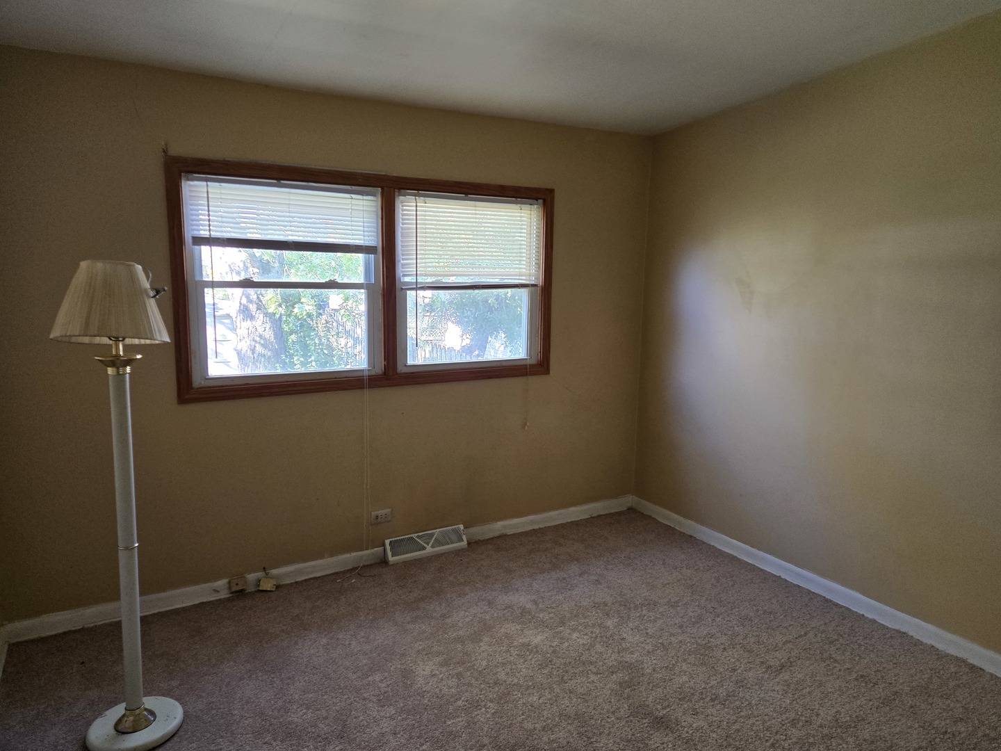 15944 Vera Court, Oak Forest, IL 60452