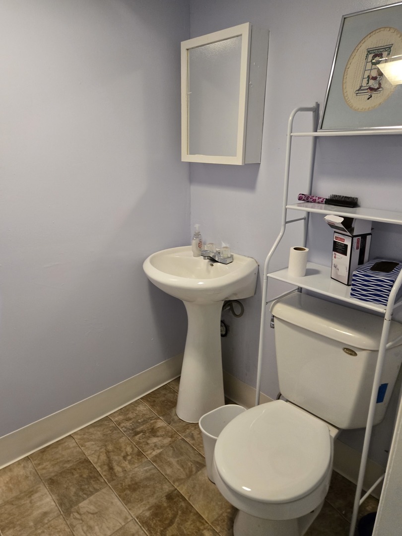 15944 Vera Court, Oak Forest, IL 60452