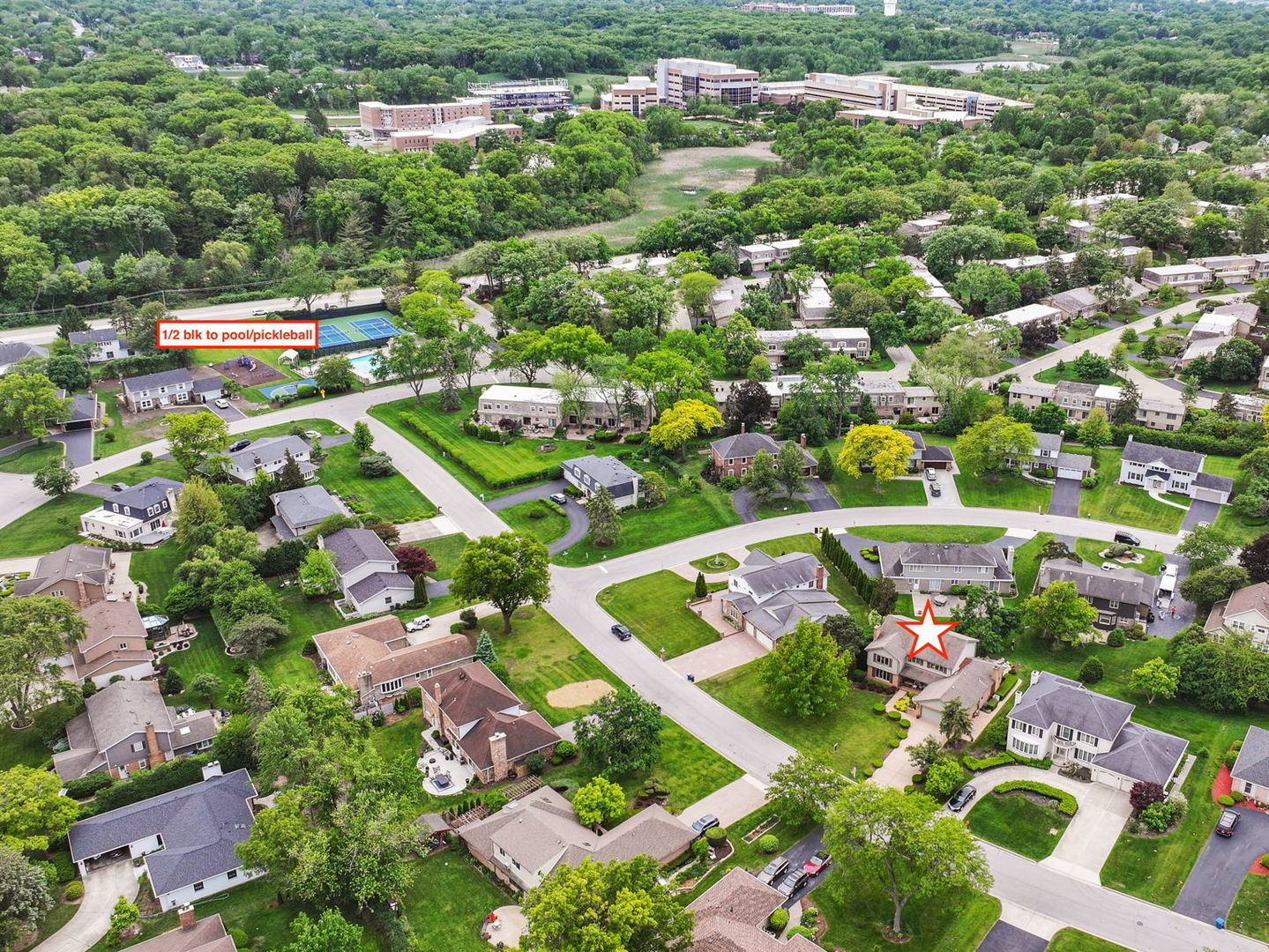 2s658 Avenue Vendome, Oak Brook, IL 60523