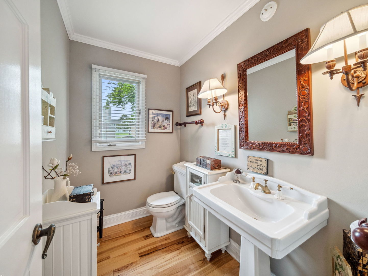 2s658 Avenue Vendome, Oak Brook, IL 60523