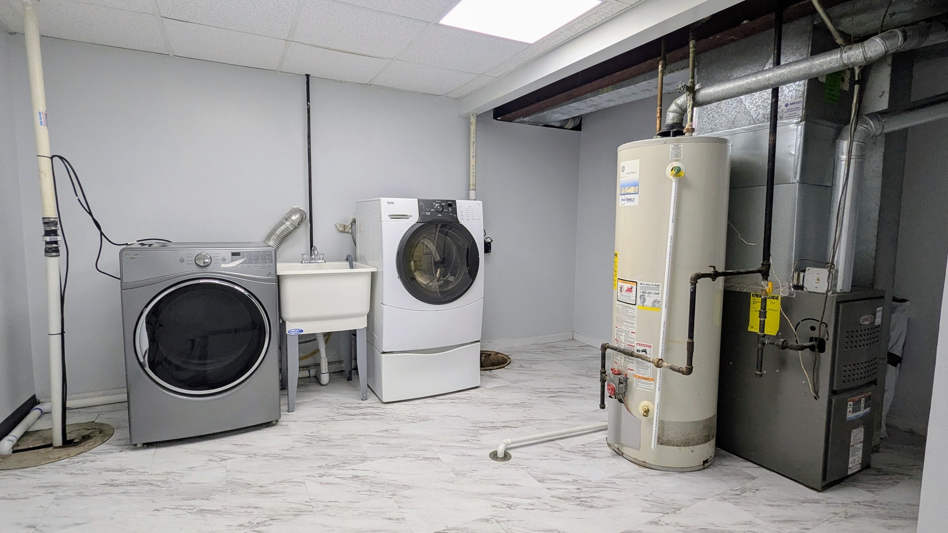 650 Shining Water Drive, Carol Stream, IL 60188