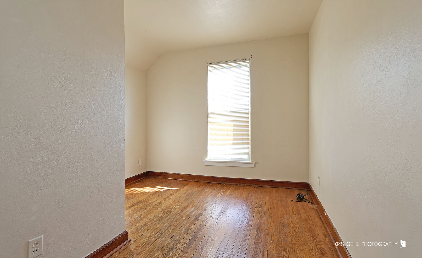 428 N Poplar Street, Waukegan, IL 60085