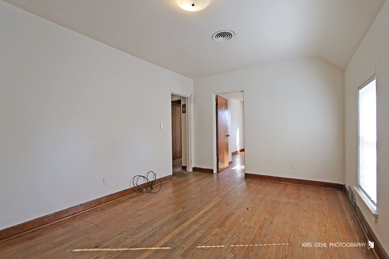 428 N Poplar Street, Waukegan, IL 60085