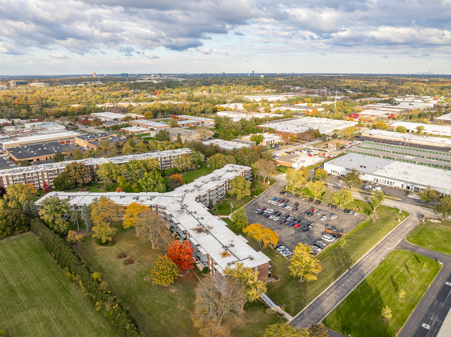 5540 Walnut Avenue #33A, Downers Grove, IL 60515