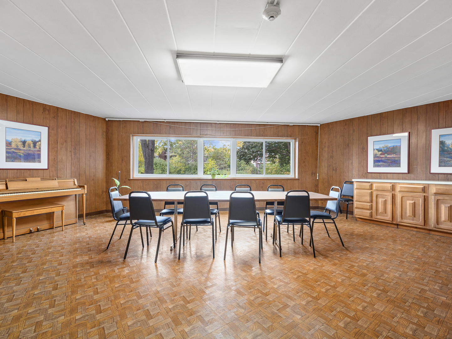 5540 Walnut Avenue #33A, Downers Grove, IL 60515