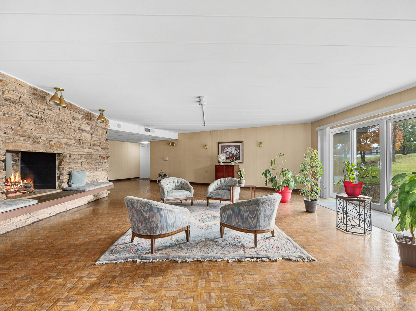 5540 Walnut Avenue #33A, Downers Grove, IL 60515