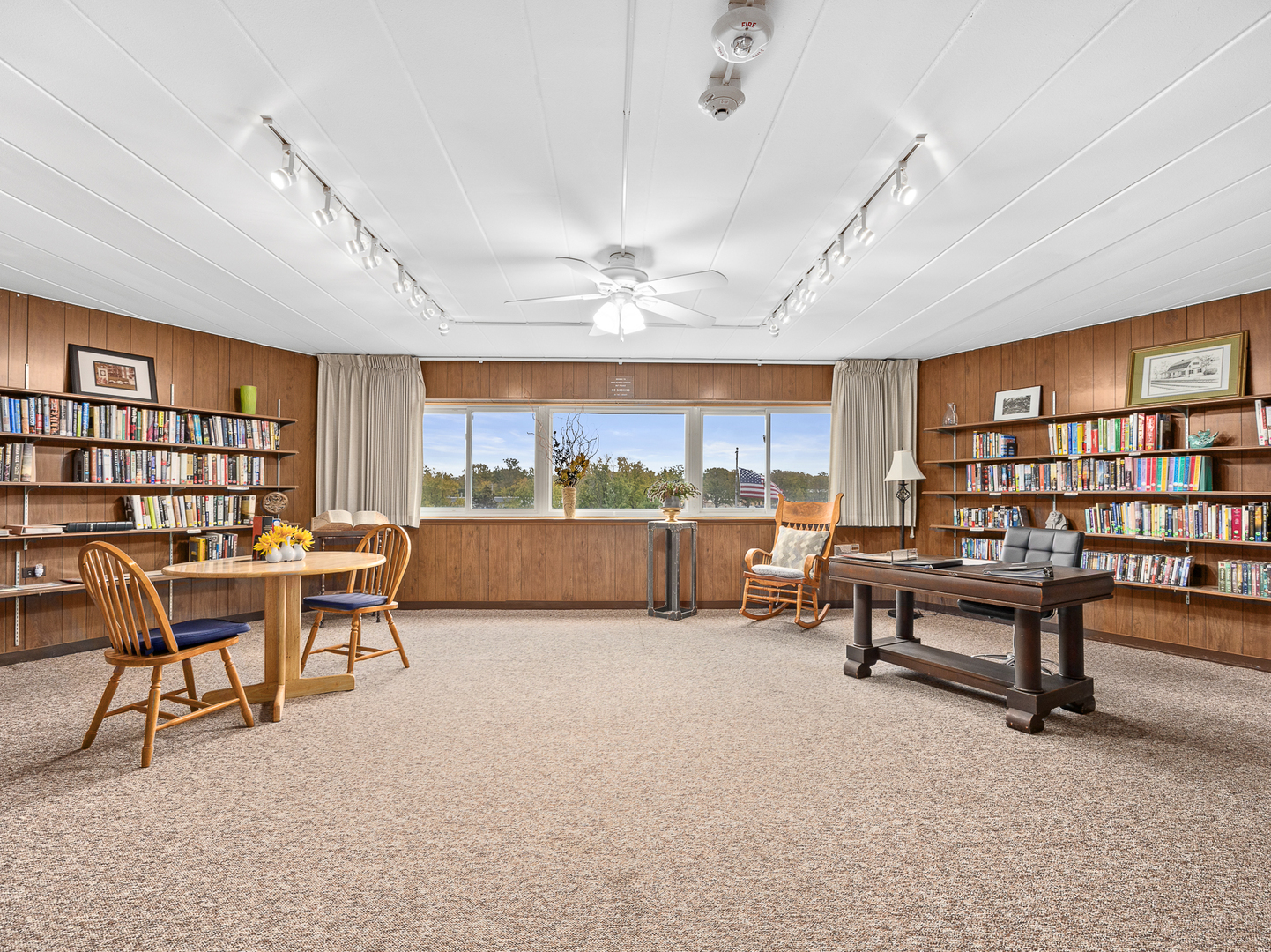 5540 Walnut Avenue #33A, Downers Grove, IL 60515