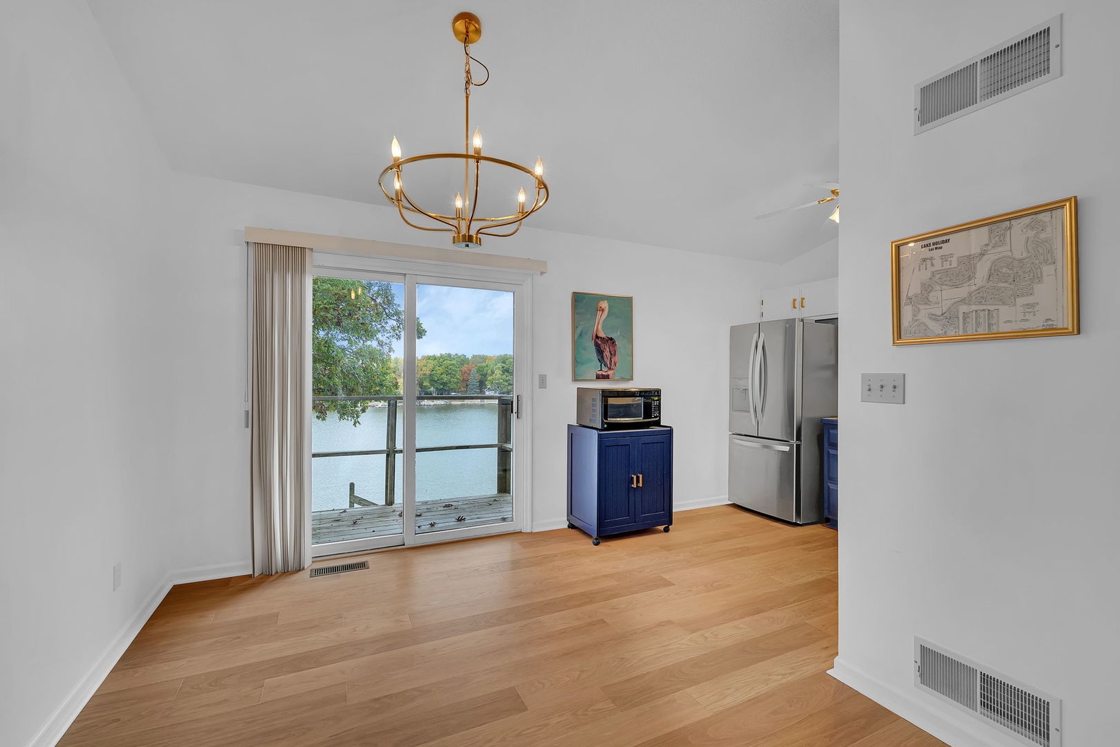 848 Lake Holiday Drive, Sandwich, IL 60548